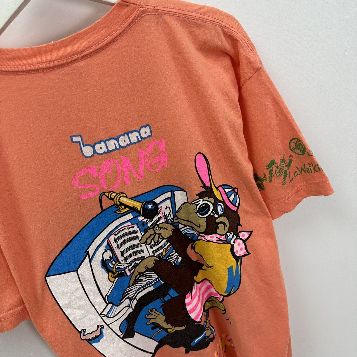 Vintage Vintage 90 LC Waikiki Sound of Hawaiian wave tee banana y2k Size US XL / EU 56 / 4 - 9 Thumbnail