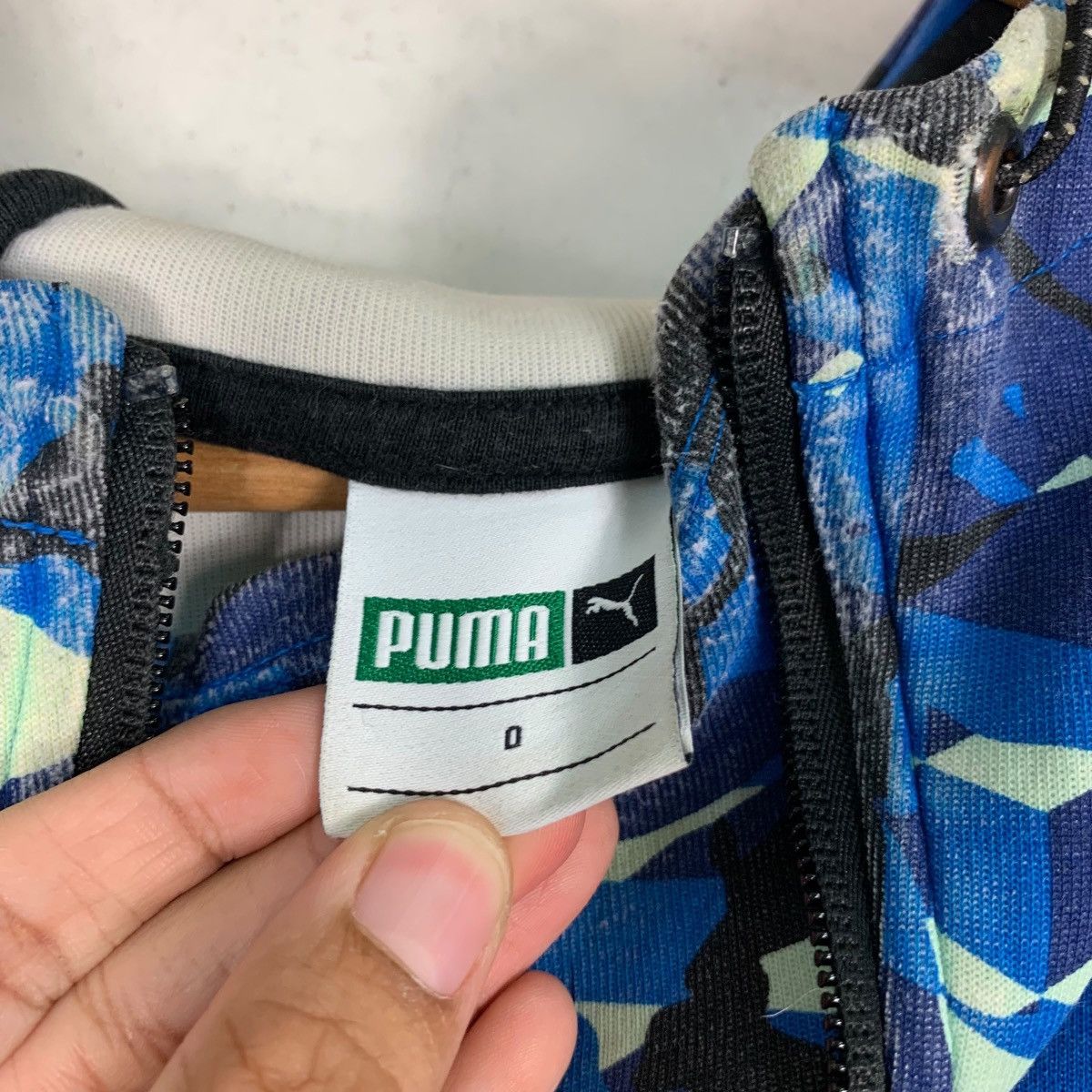 Puma PUMA X XLARGE Abstract Design Pullover Hoodies #0124-C7 Size US L / EU 52-54 / 3 - 14 Thumbnail