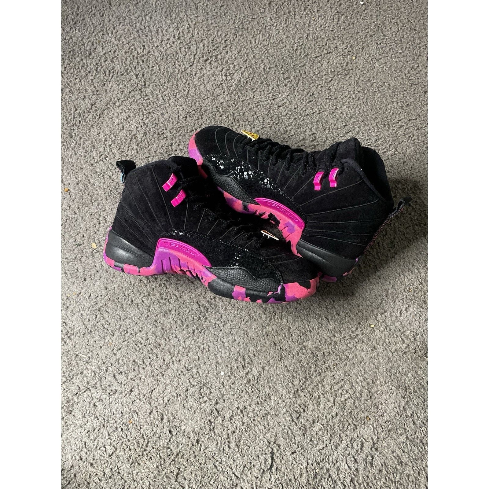 Jordan Brand Size 8- Air Jordan 12 Retro "DOERNBECHER" 2017 Pink/ Black Size US 8 / EU 41 - 3 Thumbnail