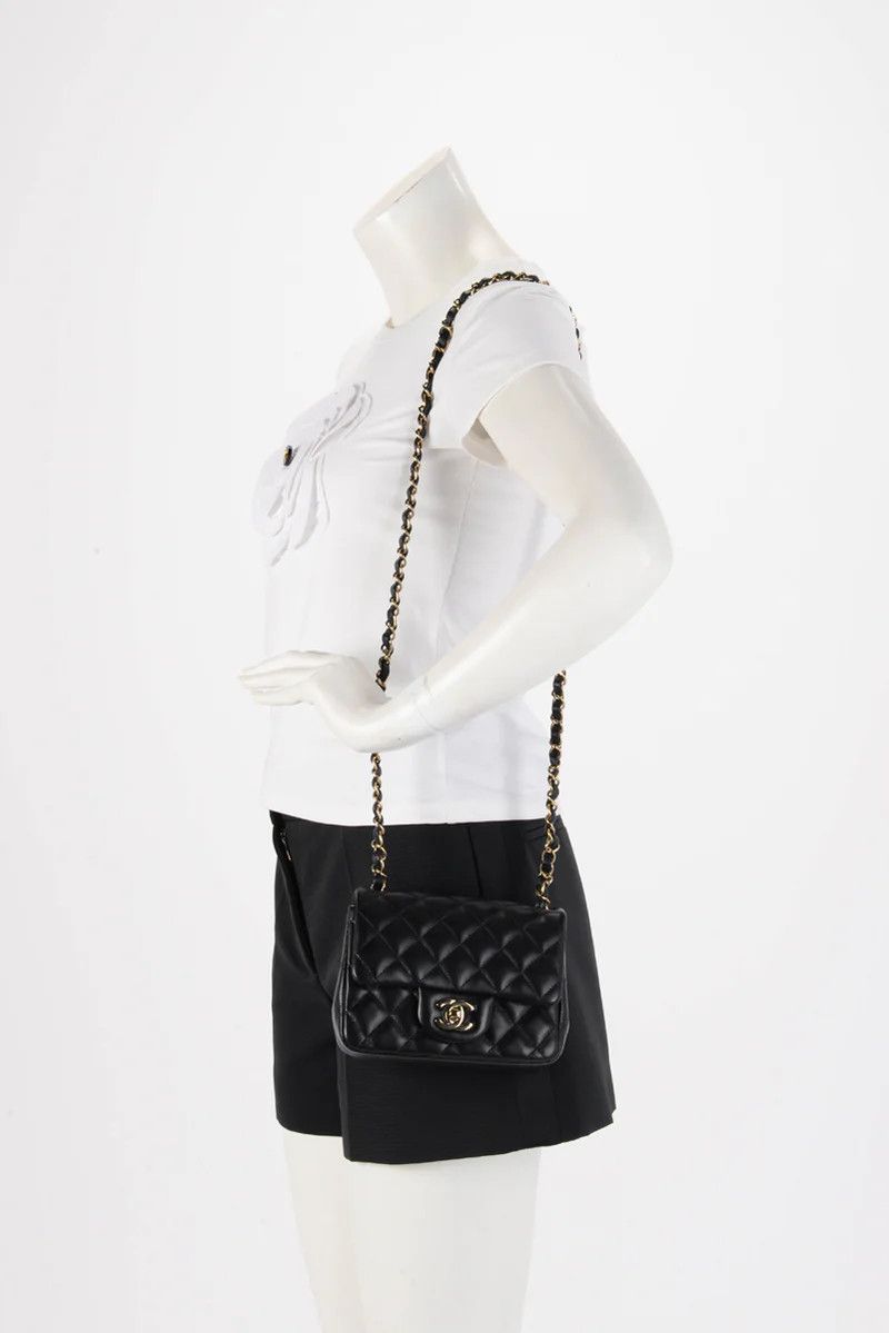 Chanel os11x0326 Size: OS / Quilted Lambskin Mini Square Flap Bag Size ONE SIZE - 7 Thumbnail