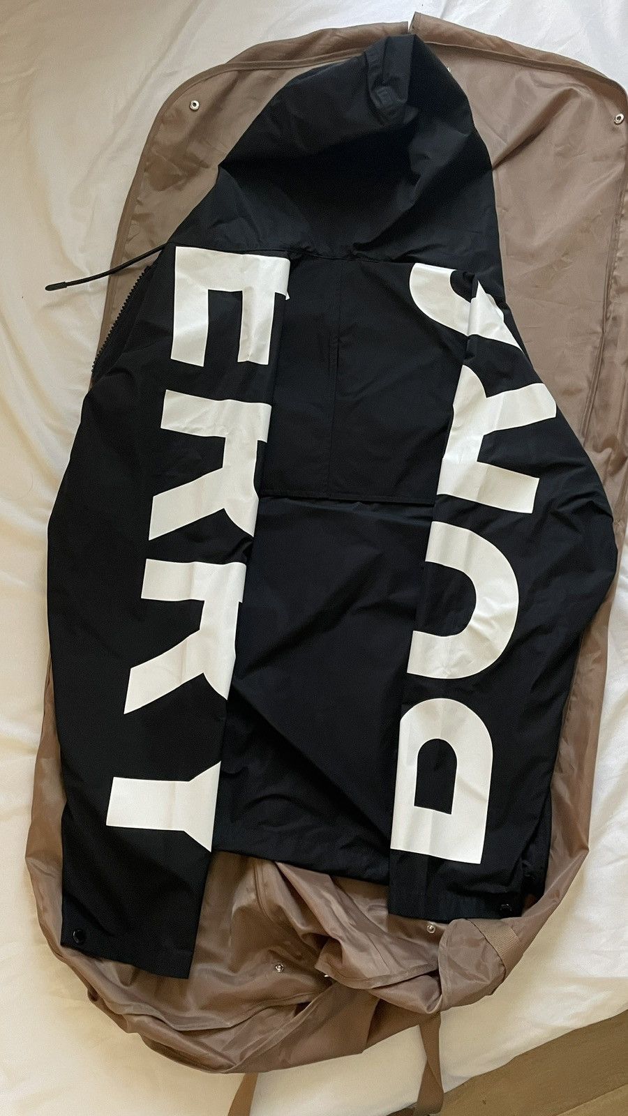 Burberry BURBERRY Compton Windbreaker Logo Zip-Up Jacket/Hoodie Size US S / EU 44-46 / 1 - 2 Thumbnail