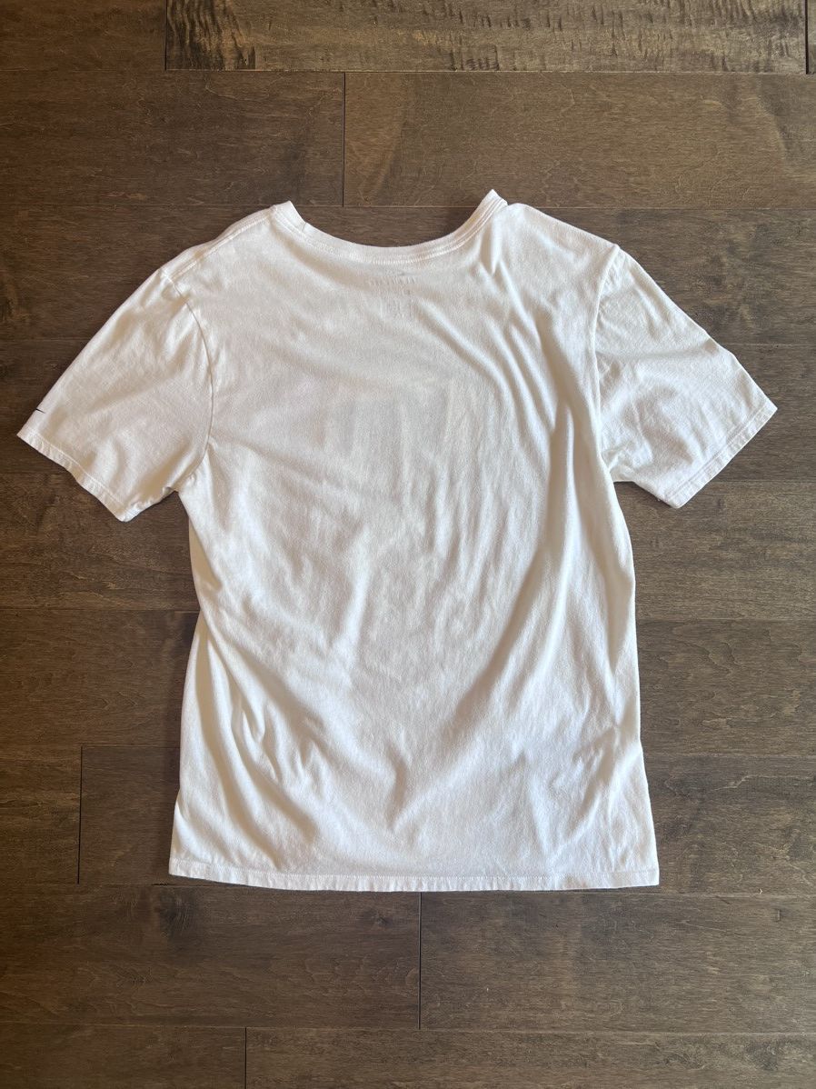 Nike Nike Vapormax shirt Size US M / EU 48-50 / 2 - 2 Thumbnail