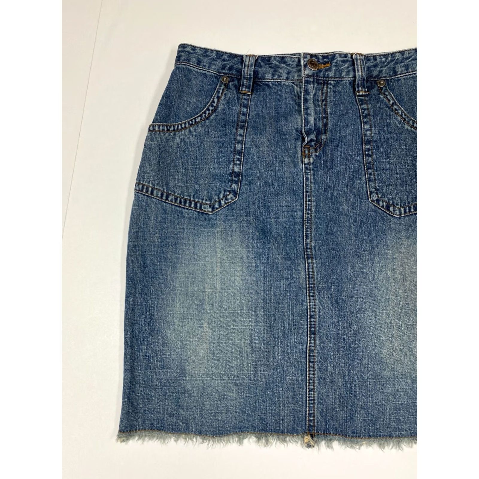 Vintage Duck Head Womens Skirt Denim Knee Length A-Line Zip Blue 3 Regular Lined Ruffle Zipper Casual Vintage No Size 26" / US 2 / IT 38 - 3 Thumbnail
