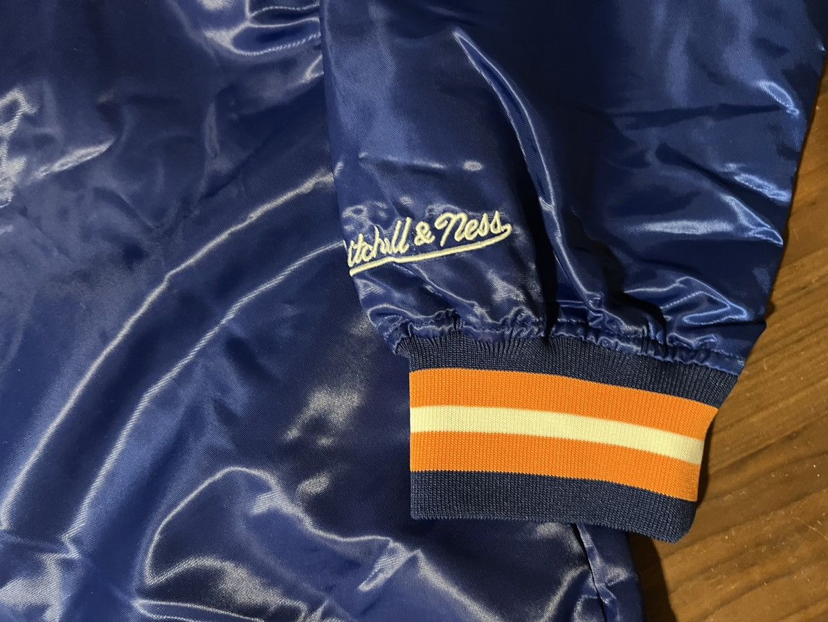 Mitchell & Ness Men's New York Mets Mitchell & Ness Satin Jacket Size XLT Size US XL / EU 56 / 4 - 11 Thumbnail