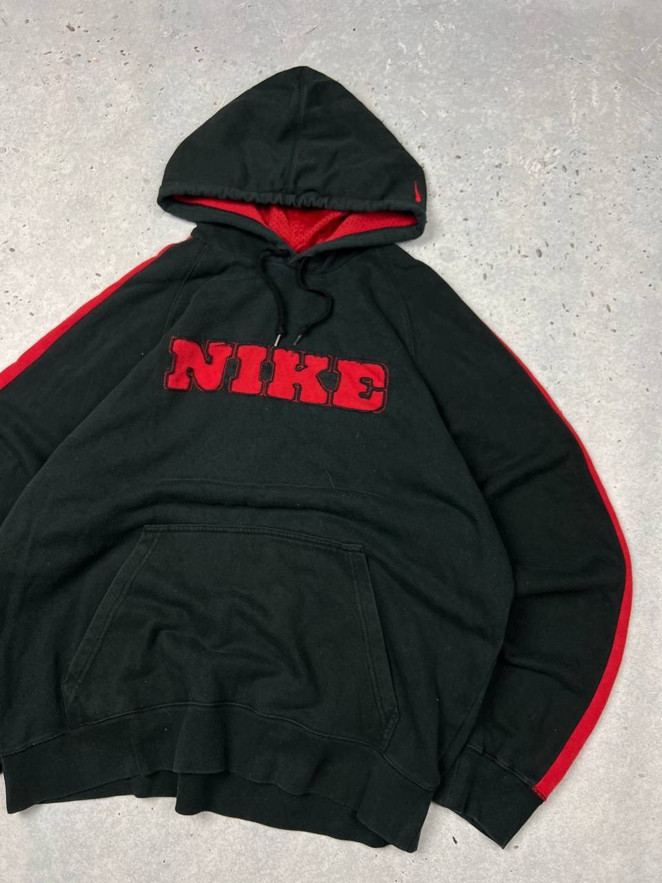 Nike × Vintage Vintage Nike Spell Out Y2K Hoodie streetwear Size US L / EU 52-54 / 3 - 2 Thumbnail