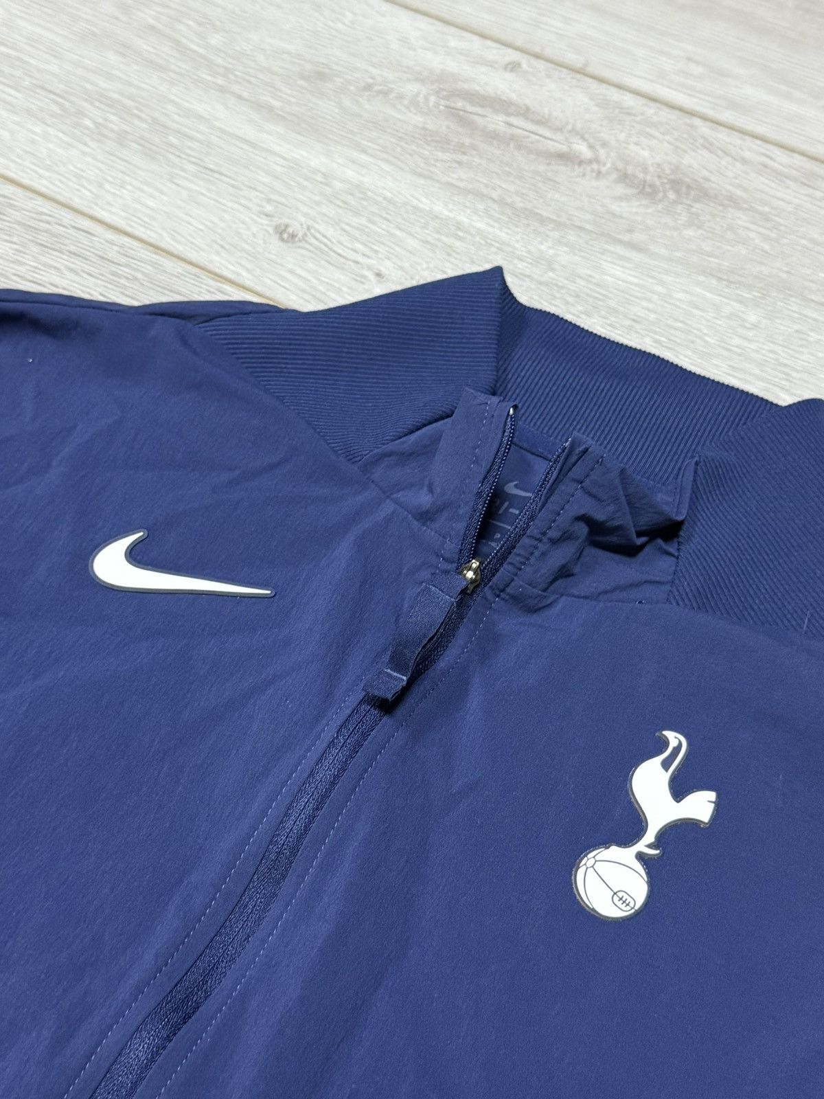 Nike Nike Tottenham vintage soccer track jacket windbreaker nylon Size US S / EU 44-46 / 1 - 2 Thumbnail