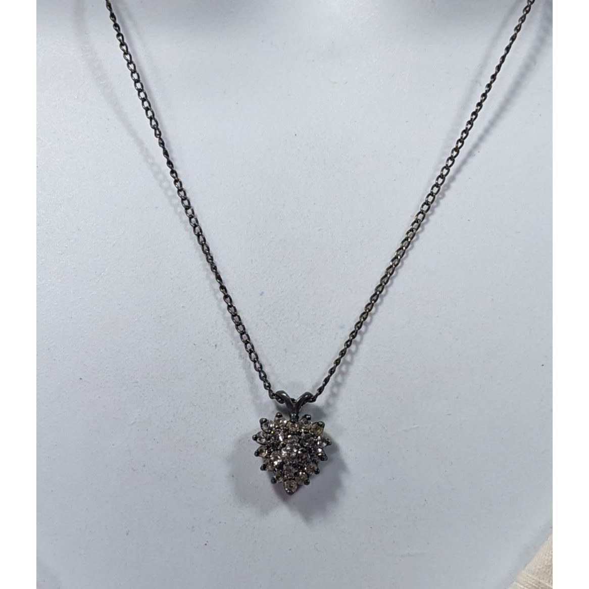 Other Romantic Goth Minimalist Rhinestone Heart Necklace Size ONE SIZE - 8 Thumbnail