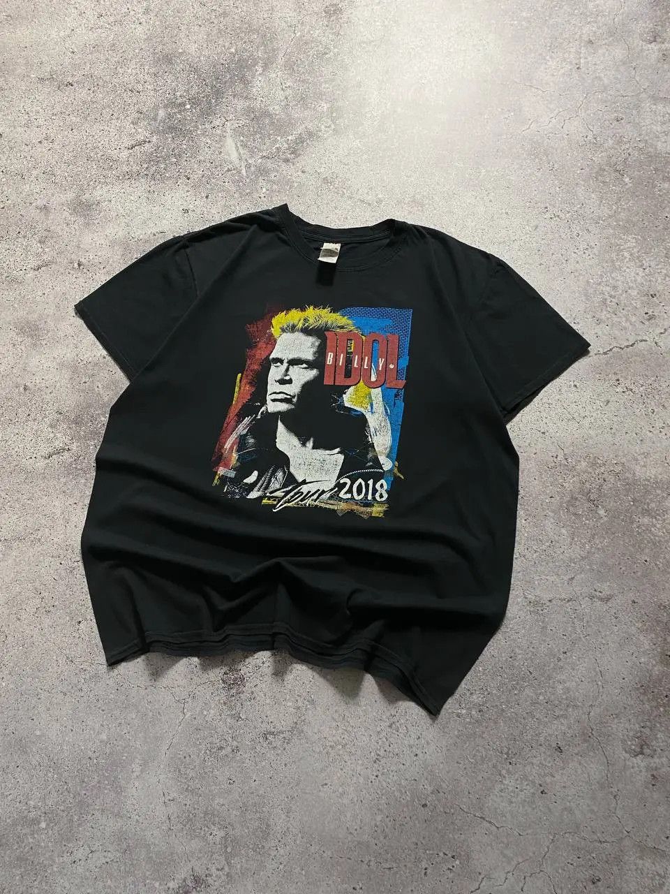 Band Tees BILLY IDOL TOUR 2018 PUNK ROCK T SHIRT Size US XL / EU 56 / 4 - 2 Thumbnail