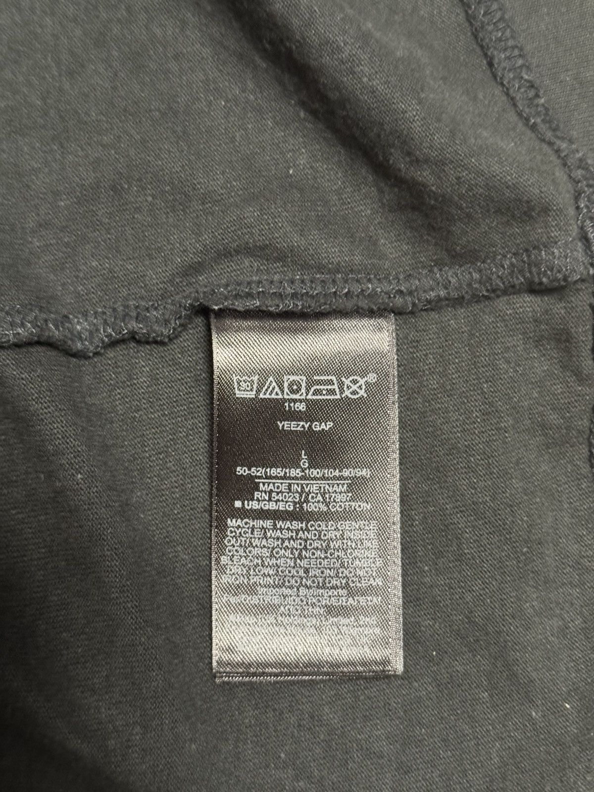 Balenciaga × Gap × Yeezy Balenciaga Yeezy GAP Longsleeve Size US L / EU 52-54 / 3 - 6 Thumbnail