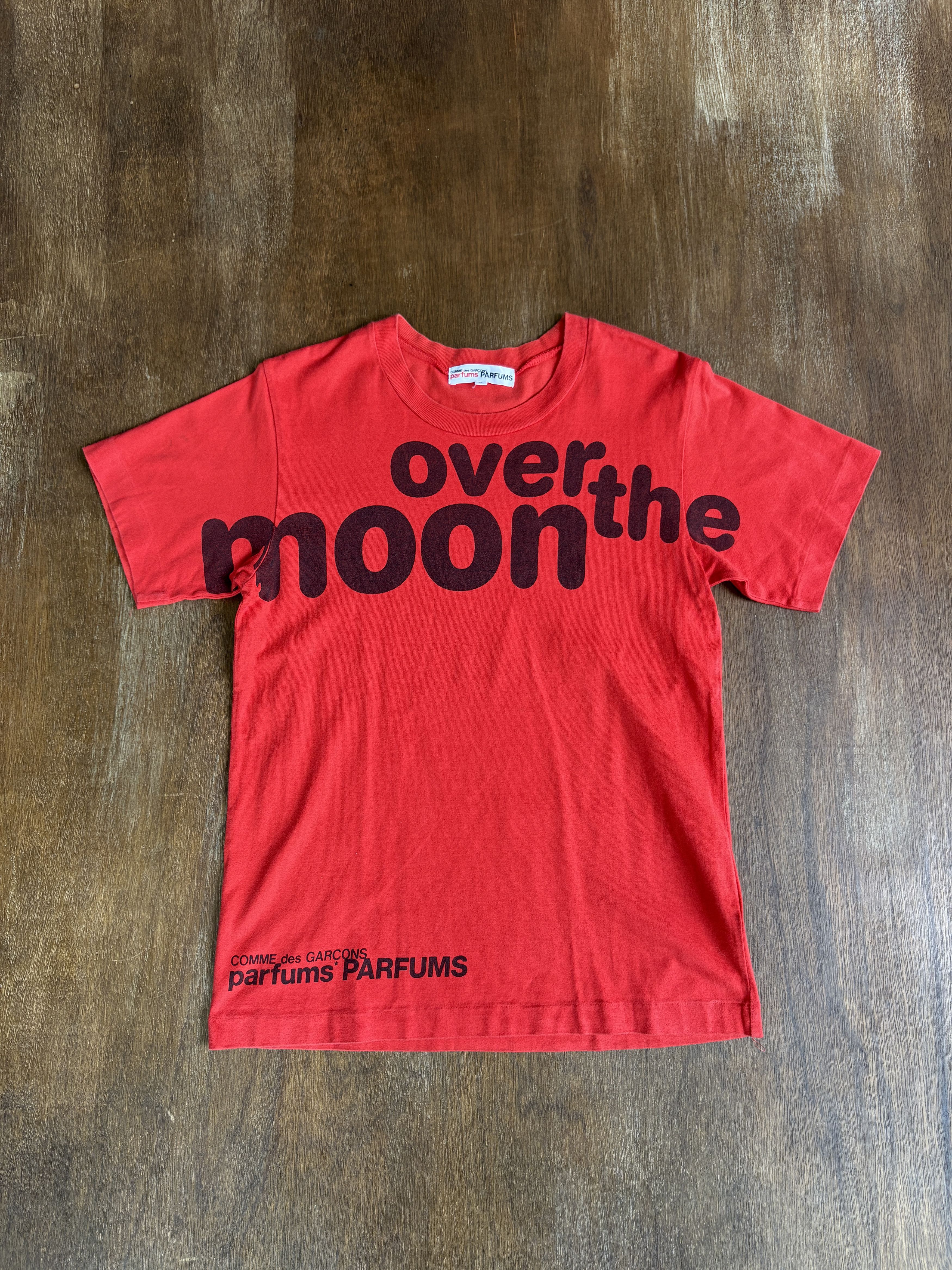 COMME des GARCONS Over The Moon Tee
