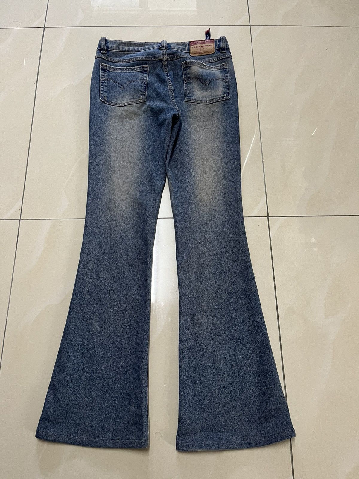 Tornado Mart Flare Jeans G.JON roses distressed low rise rusty denim Size US 29 - 12 Thumbnail