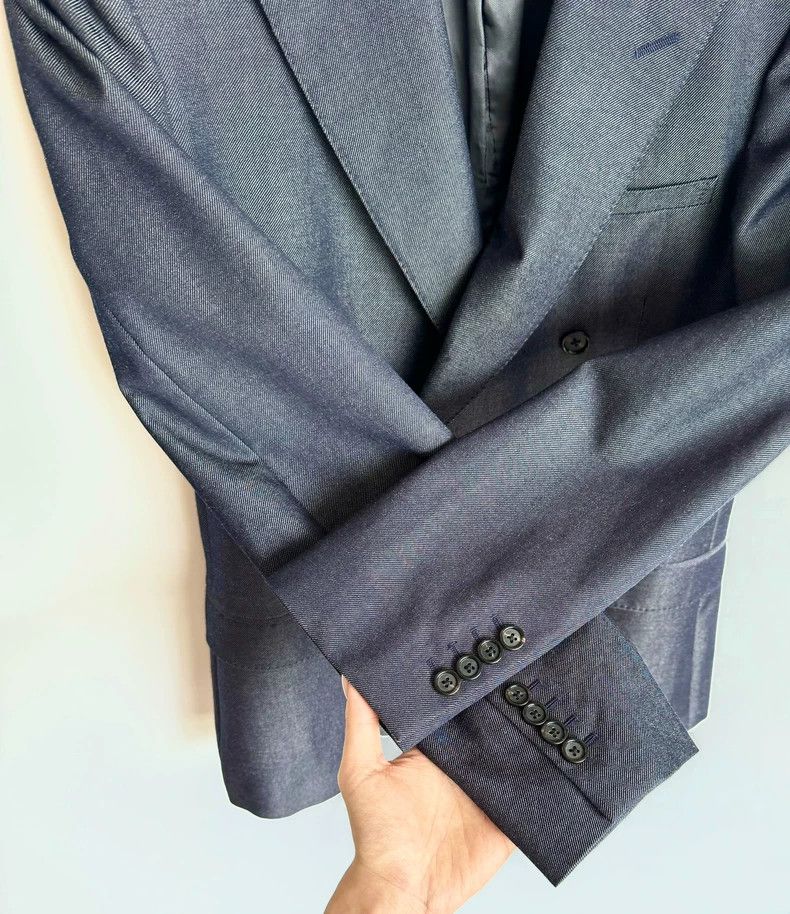 Alexander McQueen Alexander Mcqueen Mahai wool blended double-breasted suit Size 48R - 4 Thumbnail