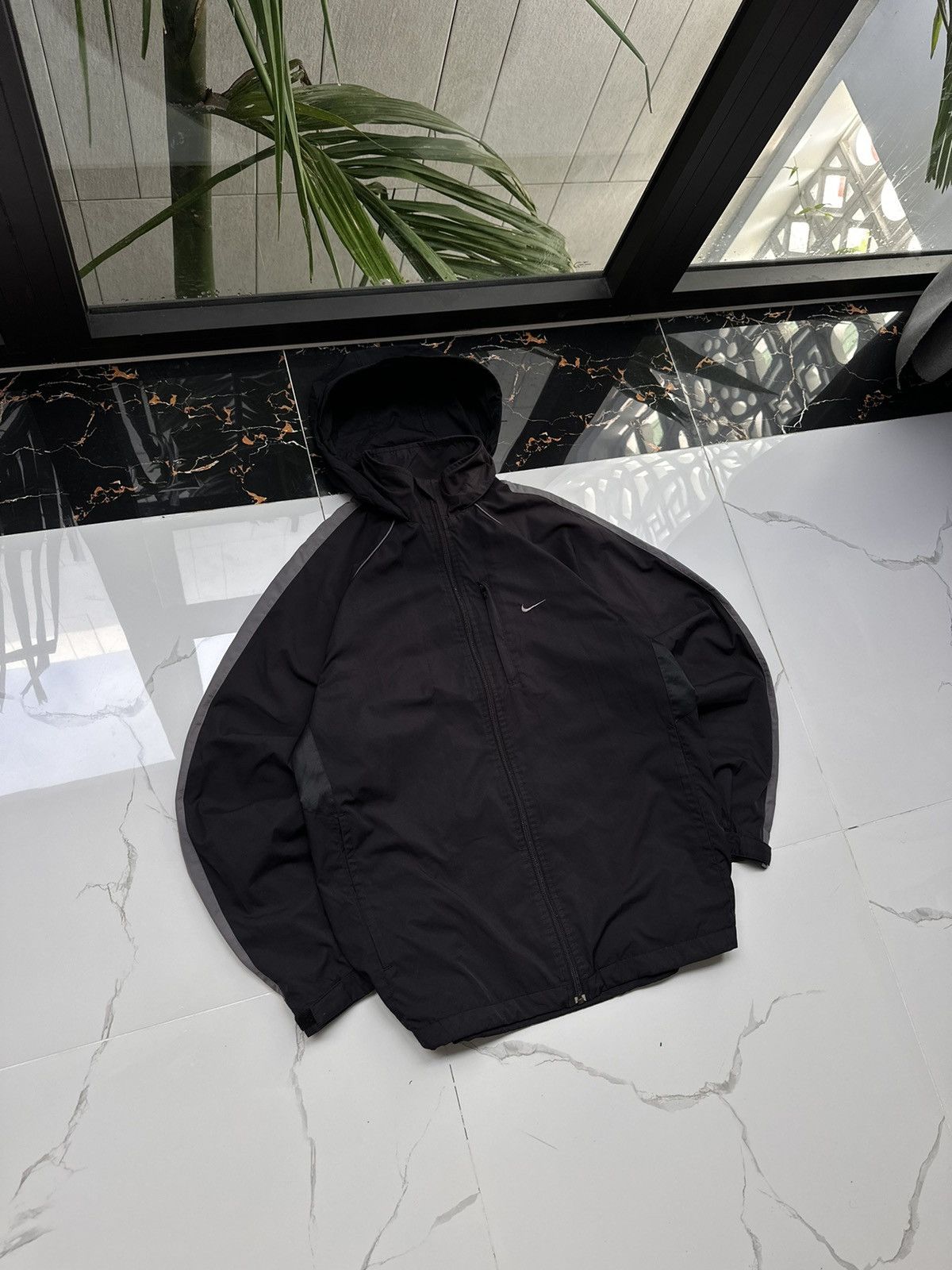 NIKE VINTAGE DOUBLE LOGO STREETWEAR LIGHT JACKET