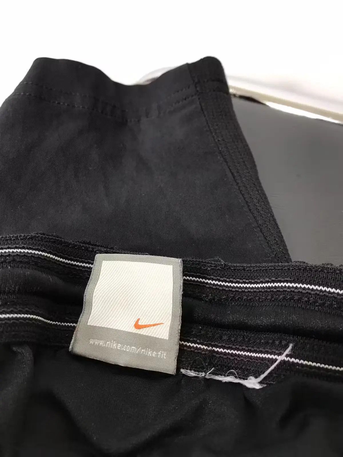 Nike Vintage Nike shorts size M Size US 30 / EU 46 - 3 Thumbnail