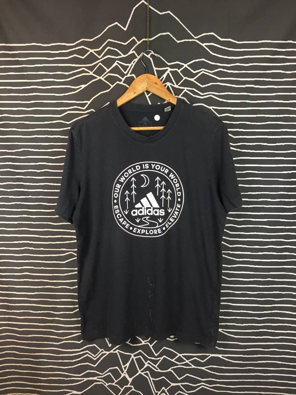 Adidas Adidas Our World Is Your World Explore Nature Graphic Tee Size US L / EU 52-54 / 3 - 2 Thumbnail
