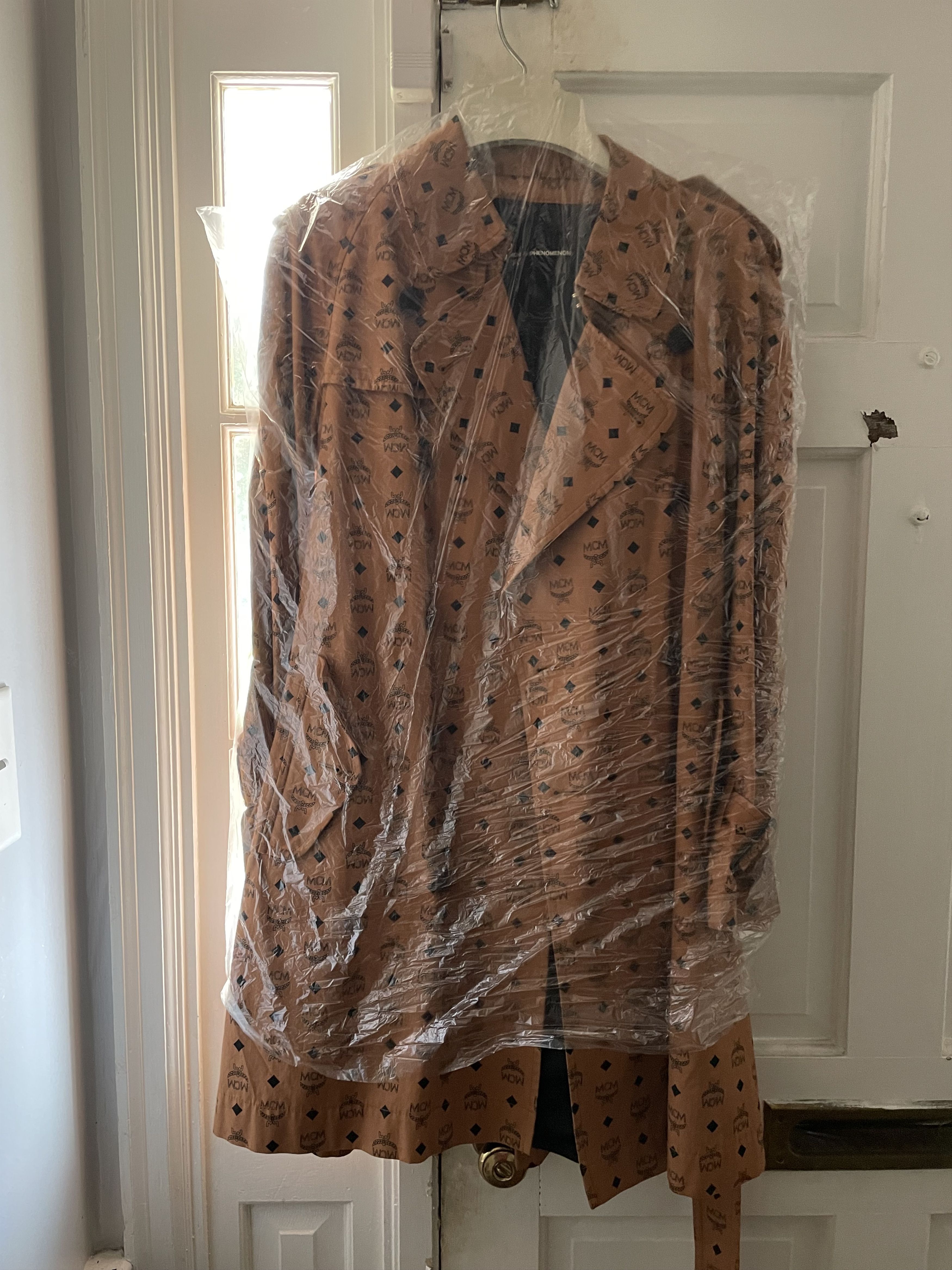 MCM MCM x Phenomenon sz M Cognac Trench Coat Size US M / EU 48-50 / 2 - 8 Thumbnail