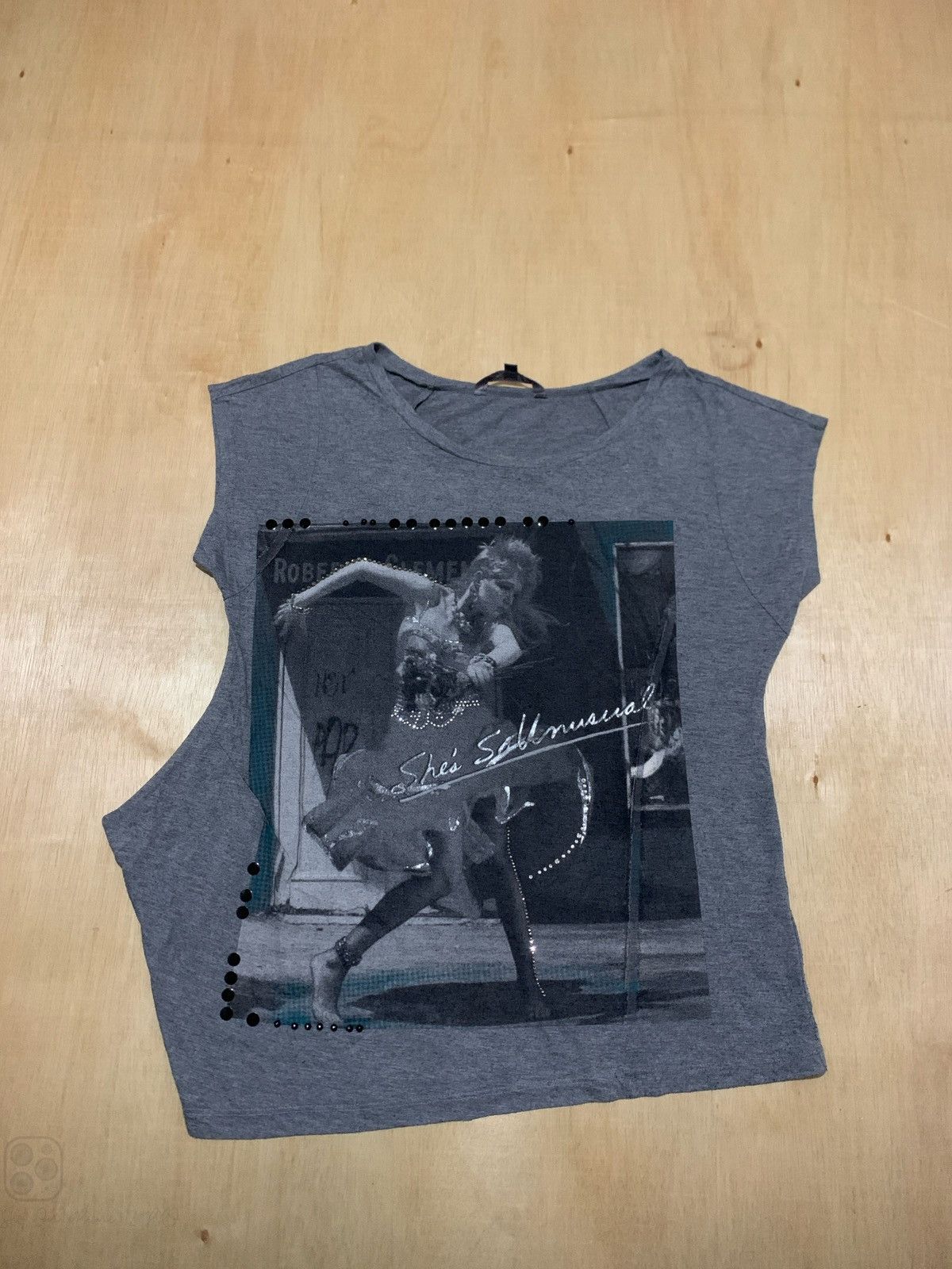 Japanese Brand Y2k Tomboy Women's Tshirt Size ONE SIZE - 1 Thumbnail