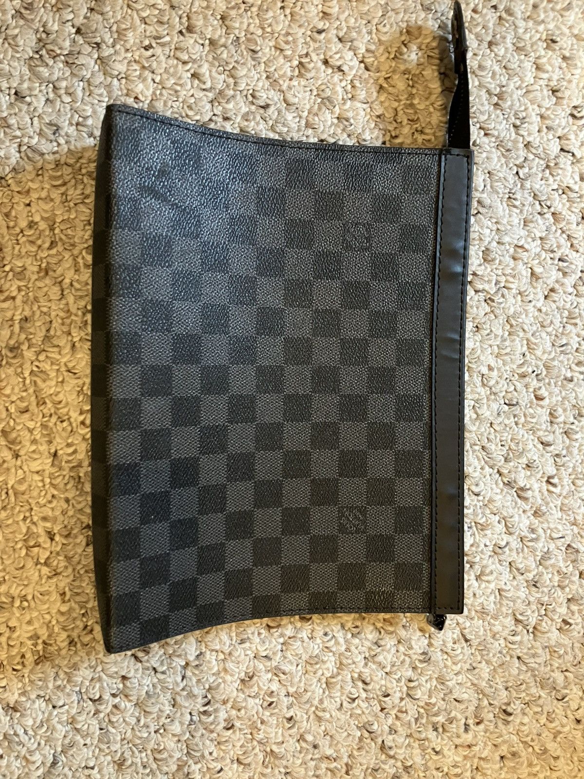 Louis Vuitton Louis Vuitton Pochette Voyage Size ONE SIZE - 2 Thumbnail