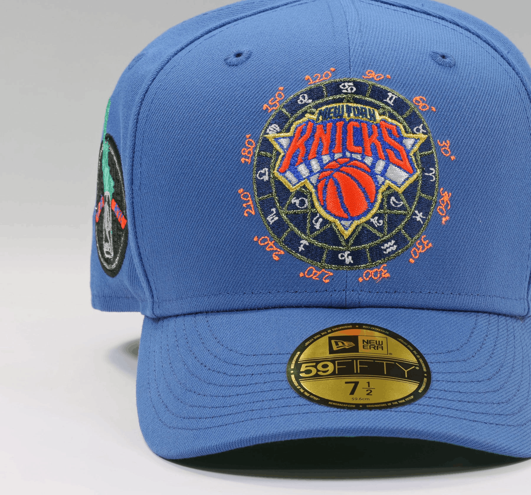 MLB × New Era × Supreme SIZE 7 NEW YORK KNICKS 5TH AVE NYC NEW ERA FITTED CAP Size ONE SIZE - 2 Thumbnail