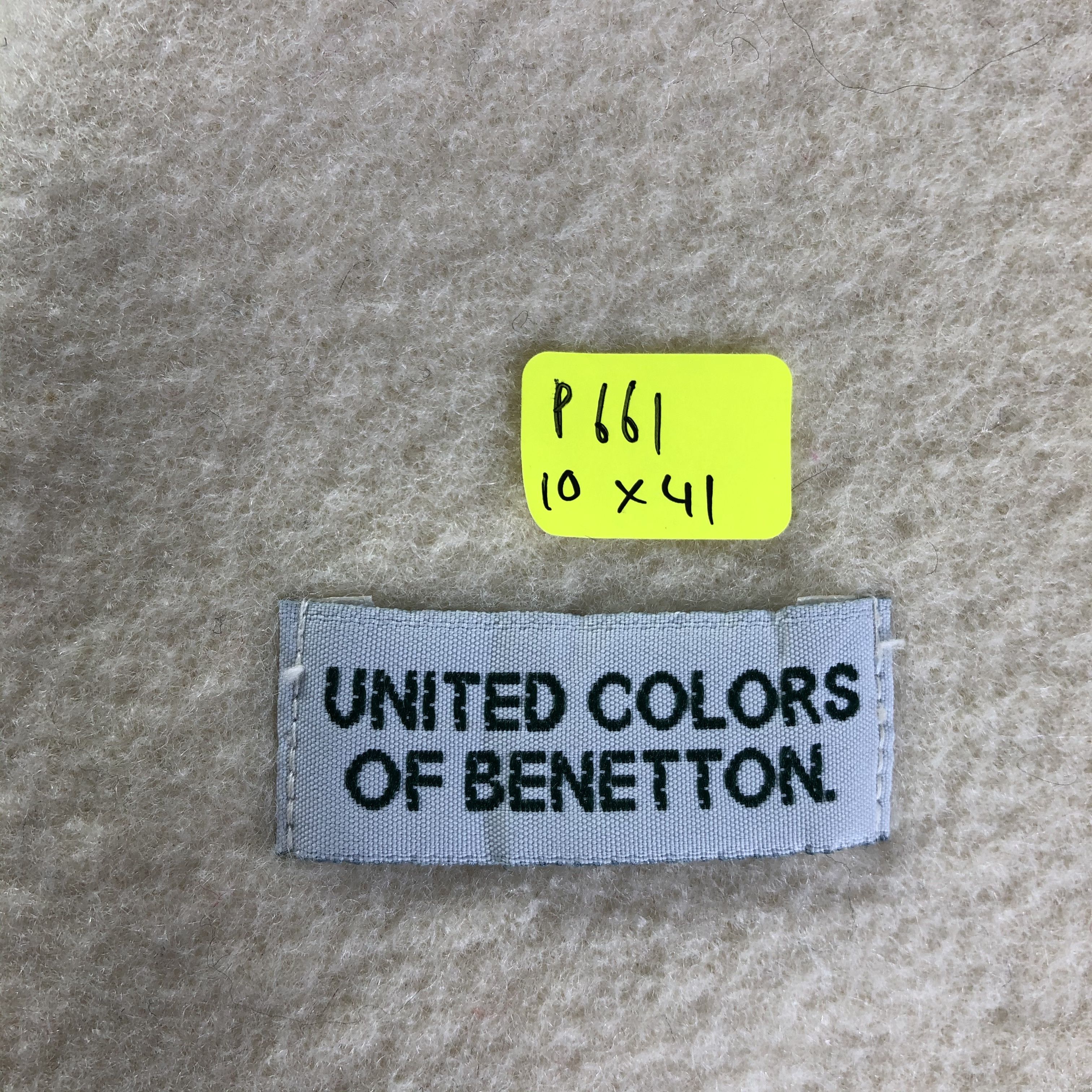 United Colors Of Benetton United Colors Of Benetton Scarf / Muffler / Neckwear P661 Size ONE SIZE - 7 Thumbnail