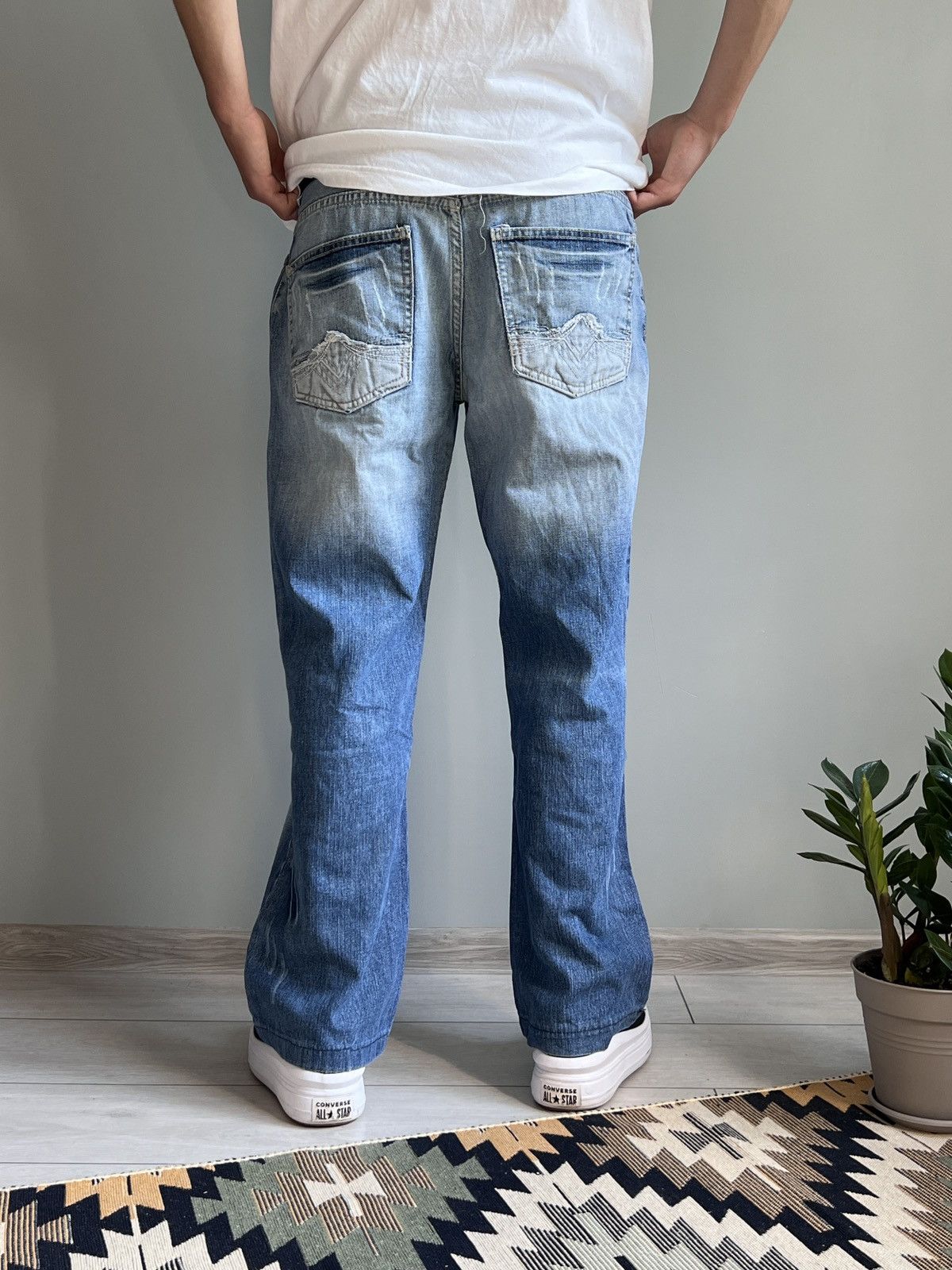 Diesel × Vintage Diesel Baggy Distressed Denim Jeans Size US 32 / EU 48 - 8 Thumbnail