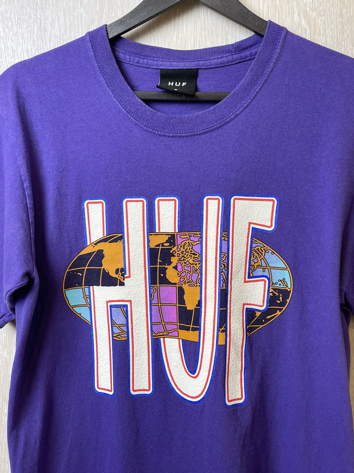 Huf Men’s Huf World USA Tshirt Size US S / EU 44-46 / 1 - 5 Thumbnail