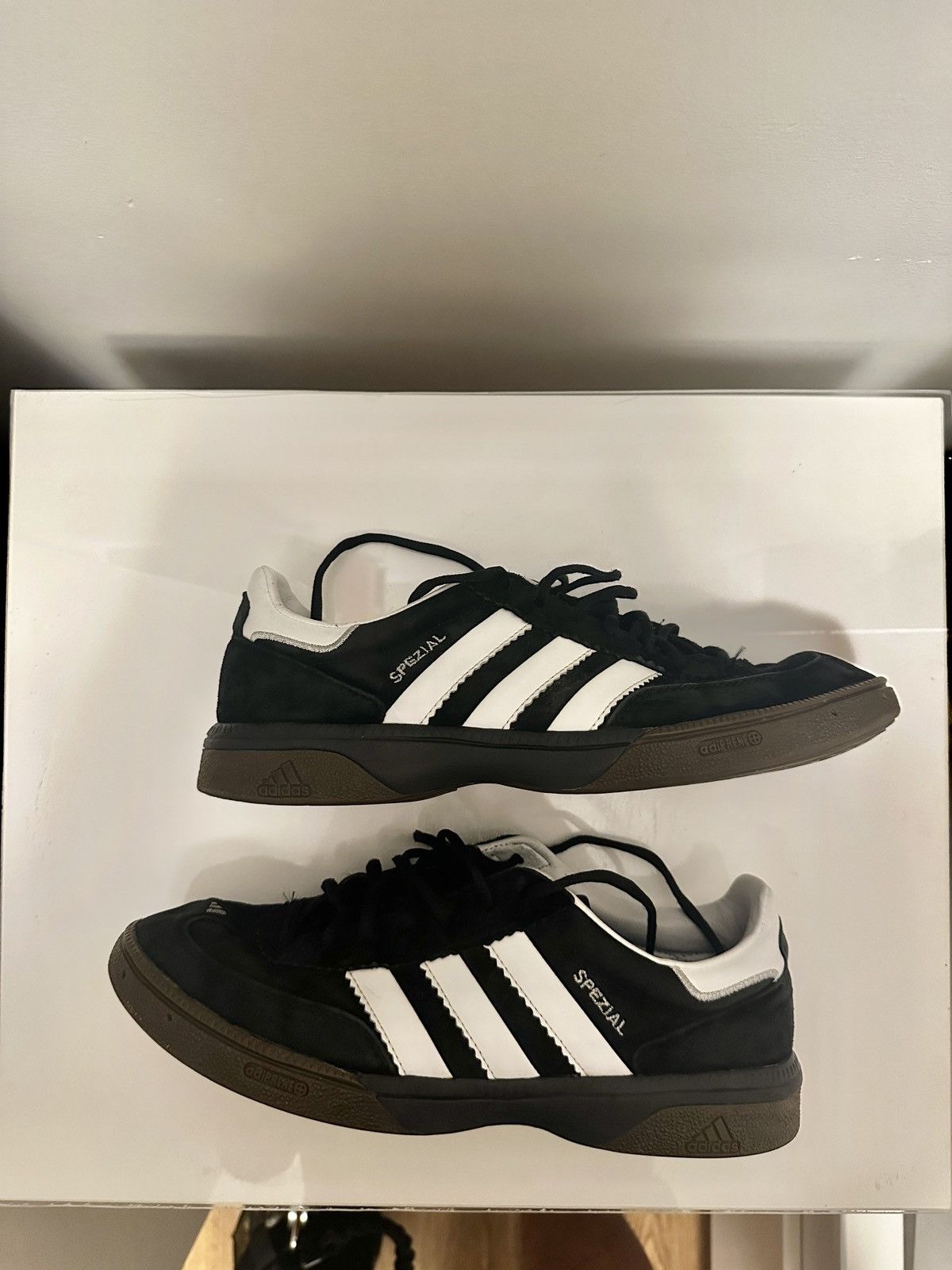 Adidas Adidas HB Spezial Black shoes Size US 10 / EU 43 - 5 Thumbnail