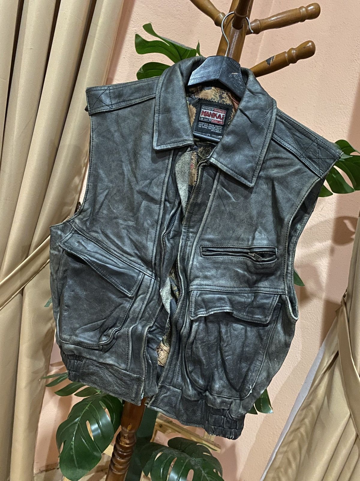 Japanese Brand Vintage NANKAI Leather Motorcycle Vest Black 90s Japan Size US L / EU 52-54 / 3 - 2 Thumbnail