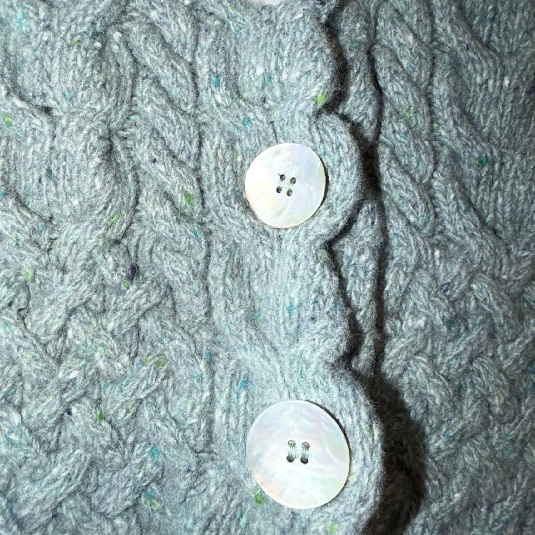 Vintage VINTAGE IrelandsEye Cardigan Sweater Women’s Medium Green Cable Knit Wool Cashmere Aran Size M / US 6-8 / IT 42-44 - 2 Thumbnail