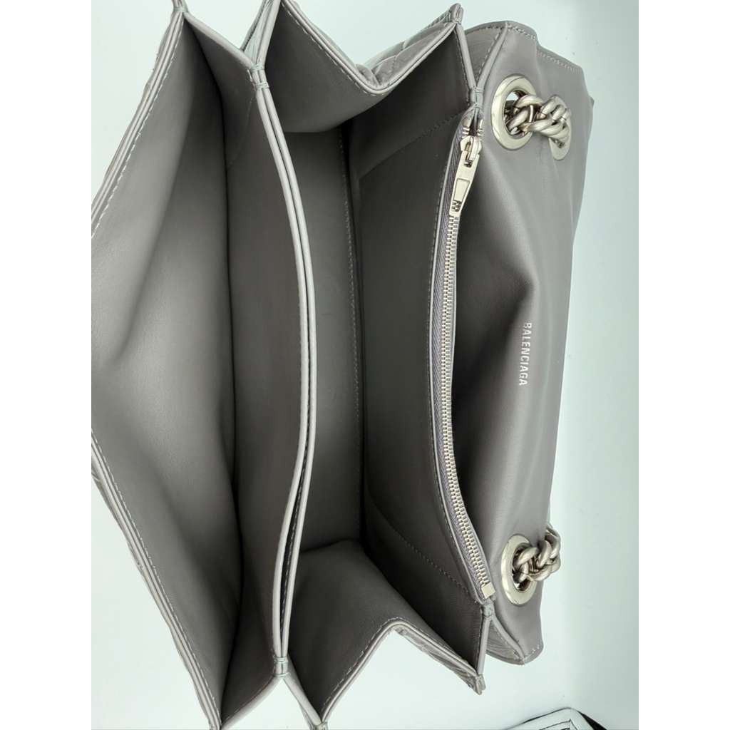 Balenciaga CC31 Size: OS / Crush Chain Bag in Grey Size ONE SIZE - 9 Thumbnail