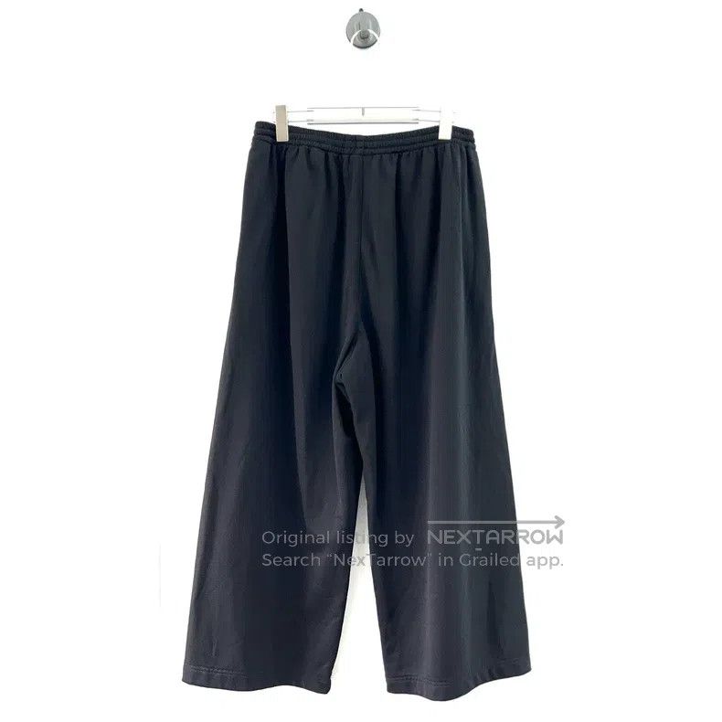 Balenciaga Balenciaga size L 3B Print Black Sweatpants Size US 27 - 3 Thumbnail