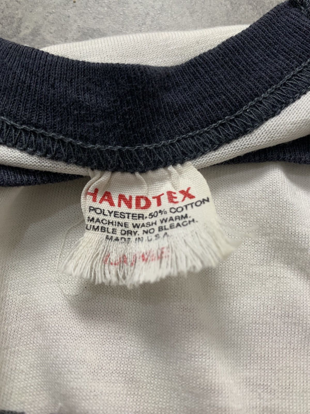 Band Tees Vintage 80s Genesis raglan band shirt Size US L / EU 52-54 / 3 - 7 Thumbnail