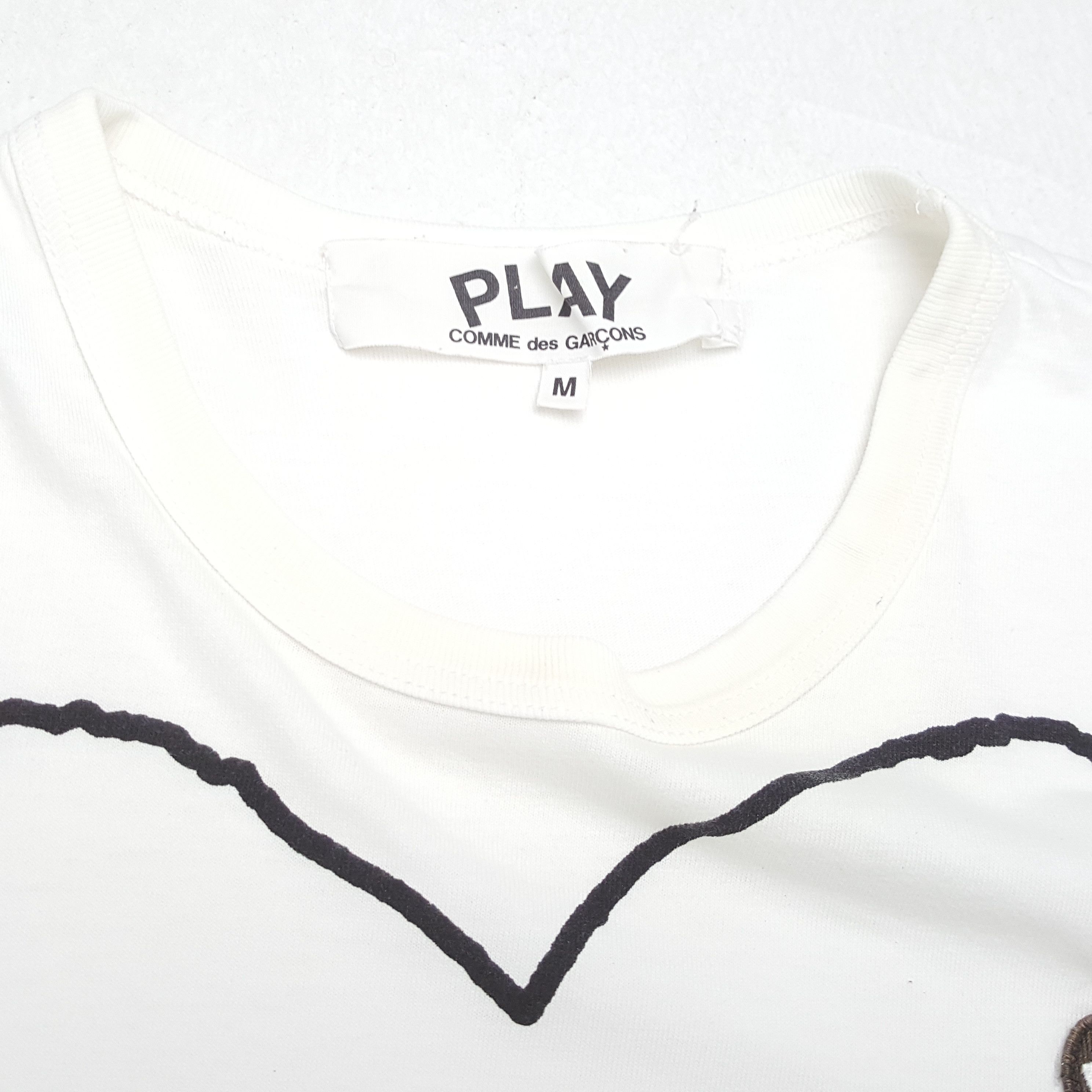 Comme des Garcons PLAY COMME DES GARCONS PLAY Fashion Designer Brand Tshirt Size US M / EU 48-50 / 2 - 8 Thumbnail