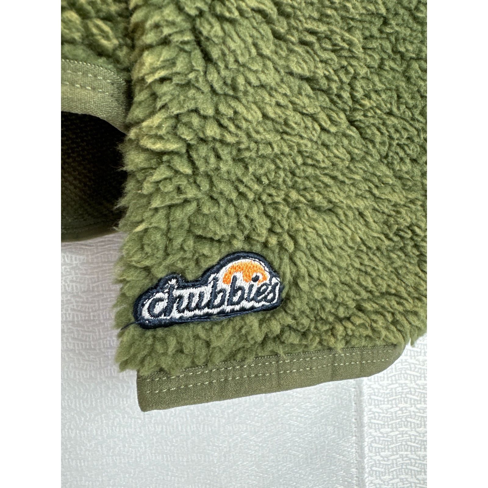 Chubbies Chubbies Forest Green High-Pile Hoodie men sz M Size US M / EU 48-50 / 2 - 3 Thumbnail