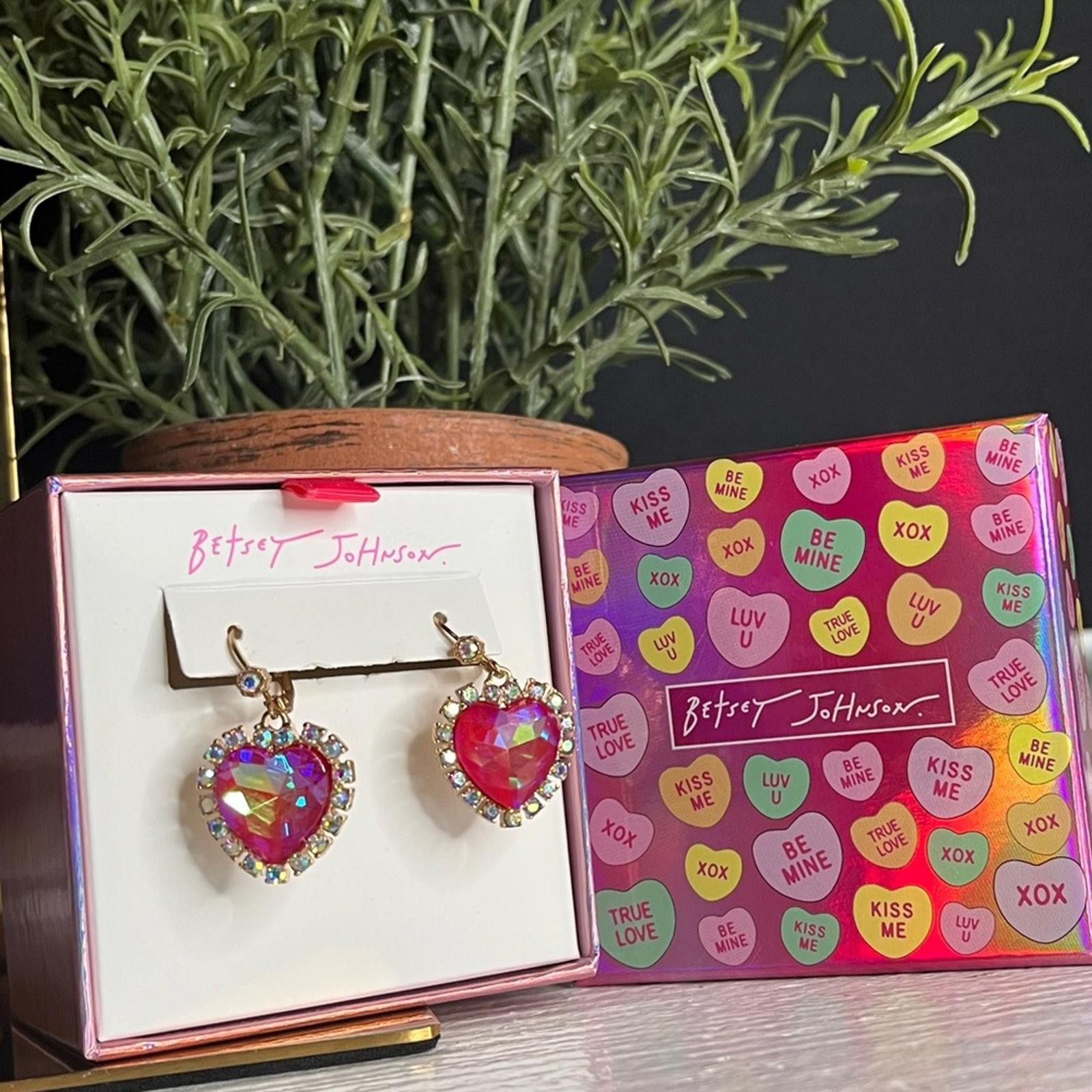 Betsey Johnson Betsey Johnson Gold Tone Red Crystal Heart Drop Earrings Size ONE SIZE - 2 Thumbnail