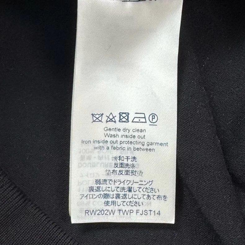 Louis Vuitton Louis Vuitton Letter logo hoodie Size US S / EU 44-46 / 1 - 4 Thumbnail