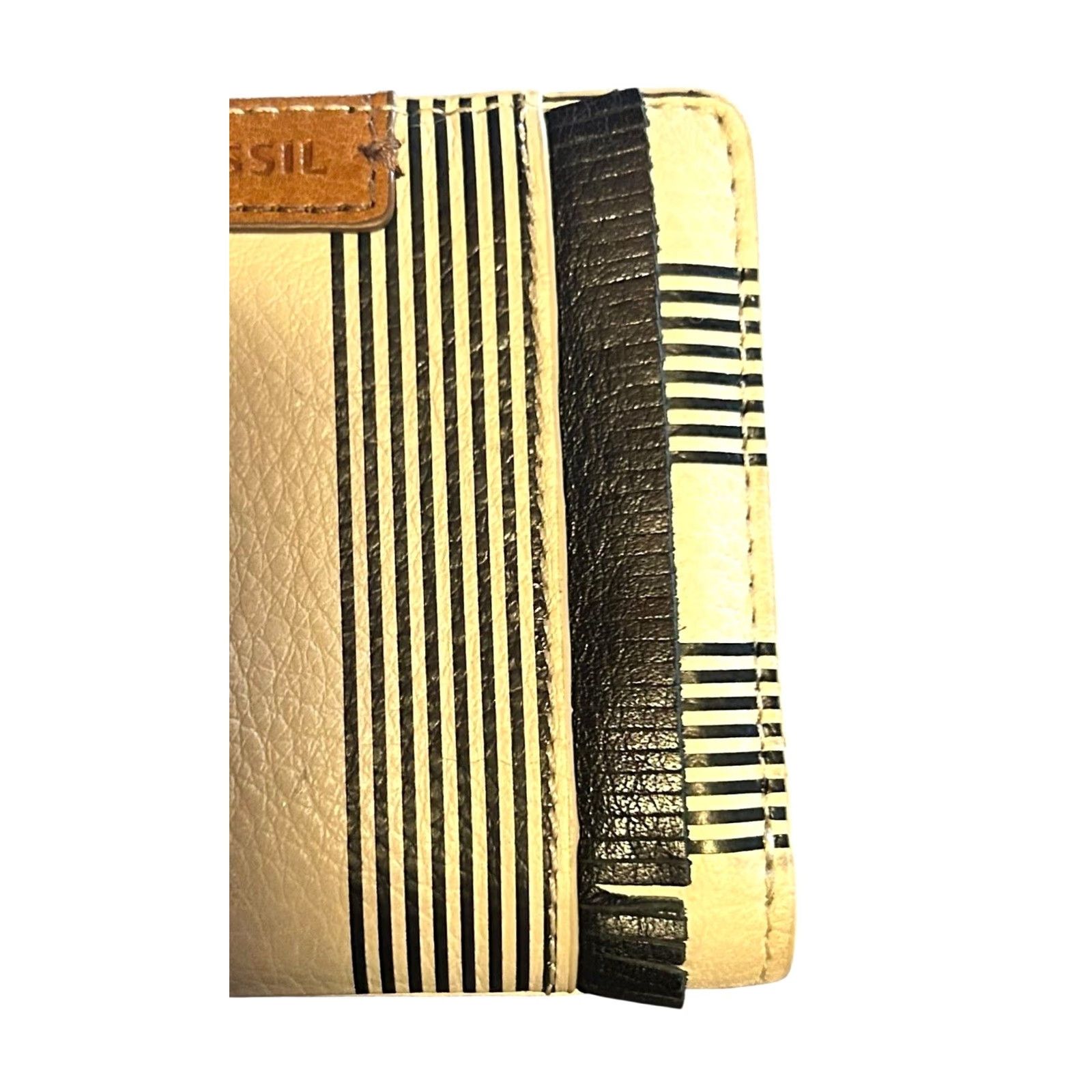 Fossil VINTAGE Fossil Emma RFID Off-White & Black Striped Bi-Fold Fringe Wallet Women's Size ONE SIZE - 3 Thumbnail