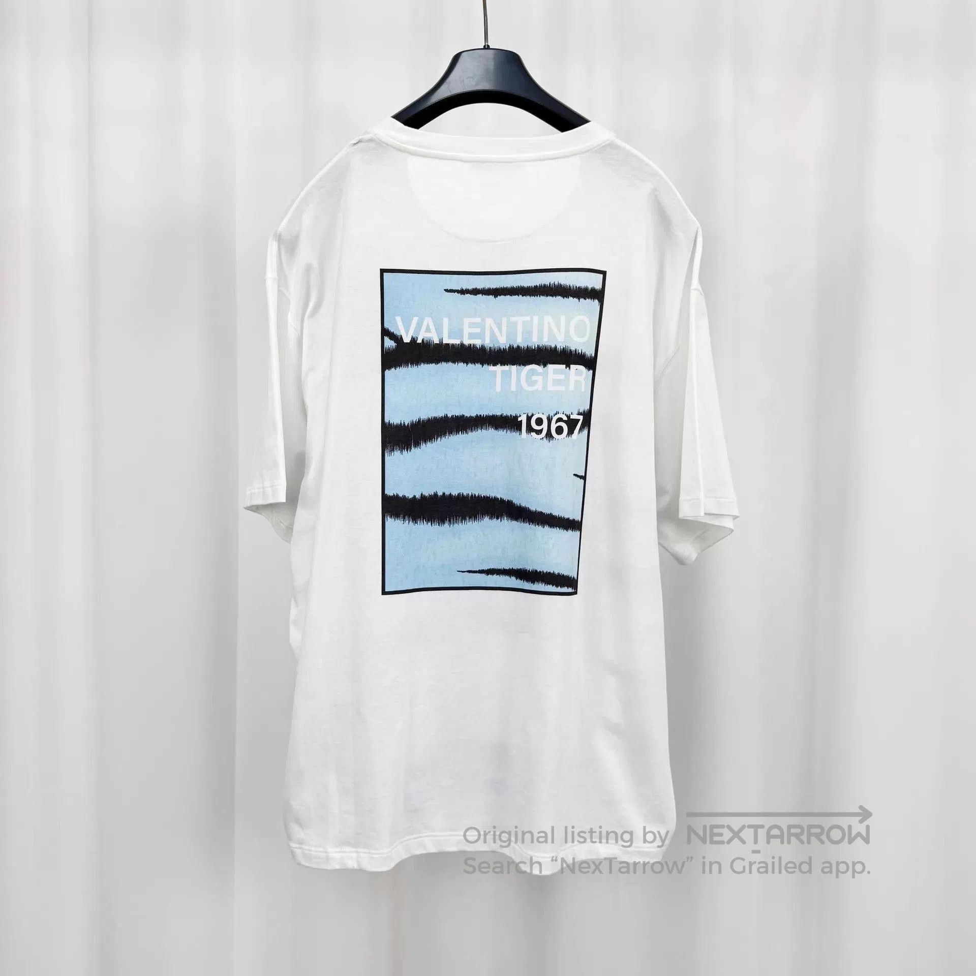 Valentino White Tiger Stripe Short Sleeve Shirt. Size US M / EU 48-50 / 2 - 2 Thumbnail