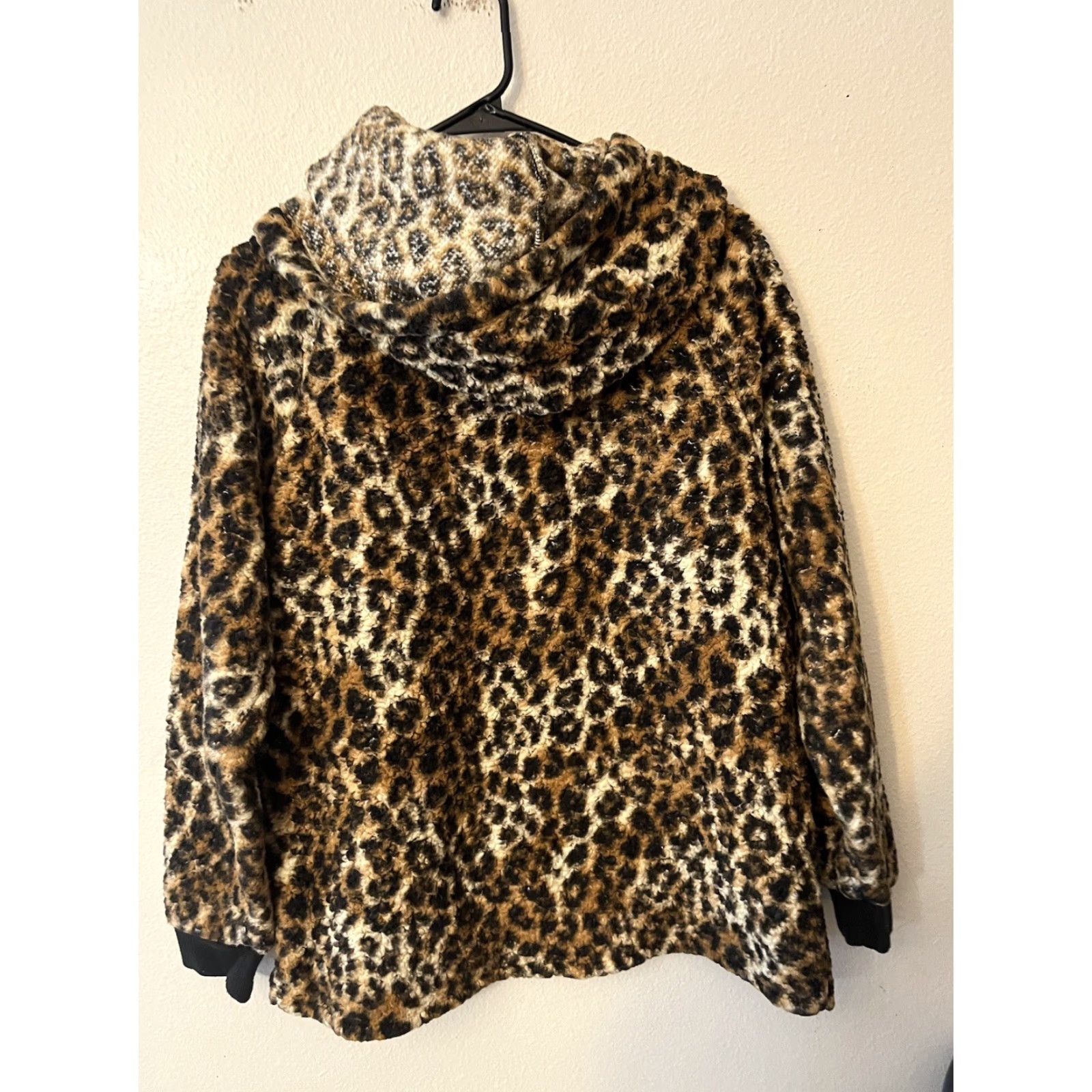 Pinko VINTAGE PINK Women’s Cheetah Print Sherpa Hoodie Sz Medium Pullover 1/4 Zip Activewear Size M / US 6-8 / IT 42-44 - 3 Thumbnail