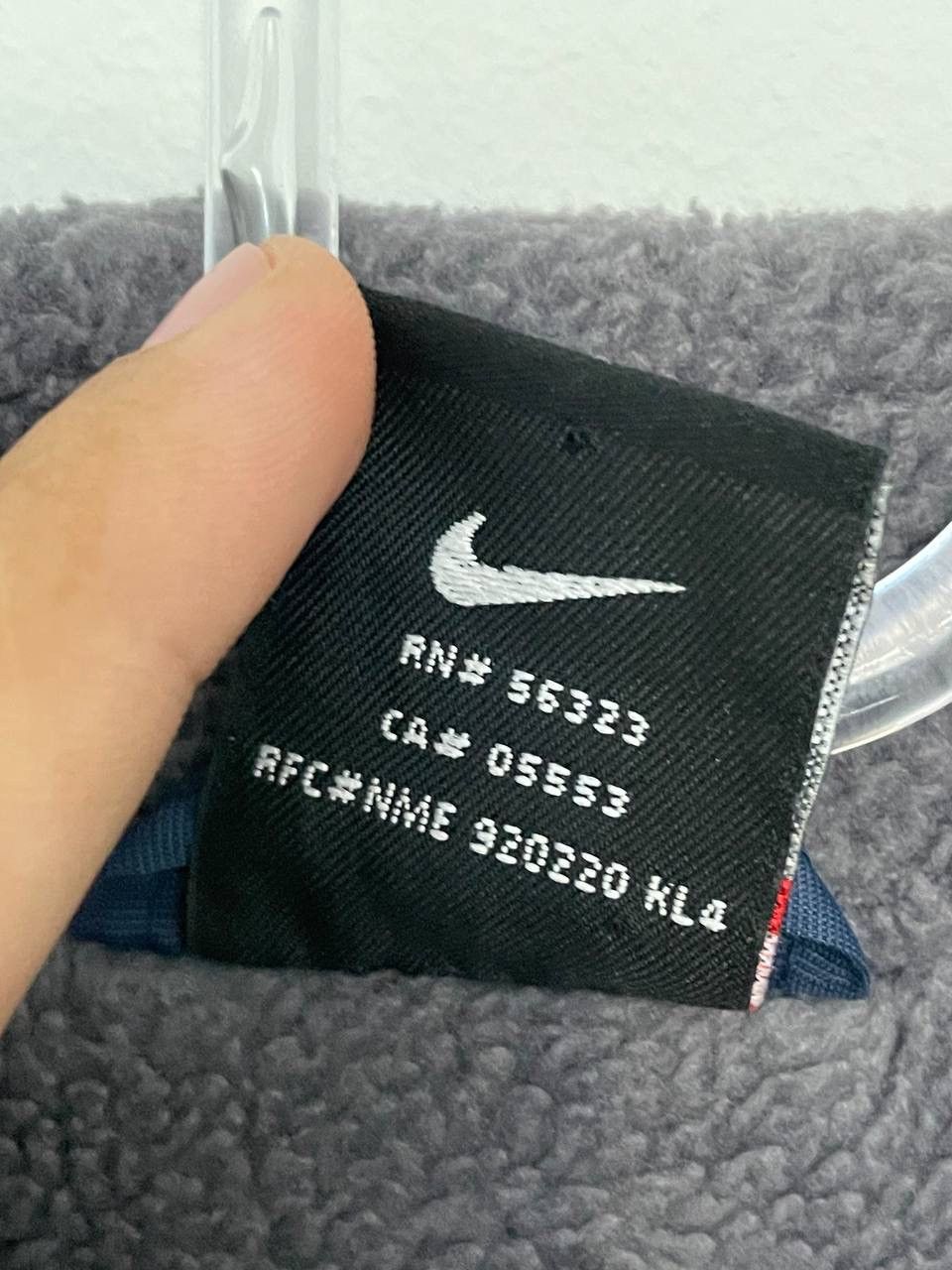 Nike × Vintage Nike Vintage 90’s Neylon Jacket Center Logo Oversized Y2K Size US L / EU 52-54 / 3 - 12 Thumbnail
