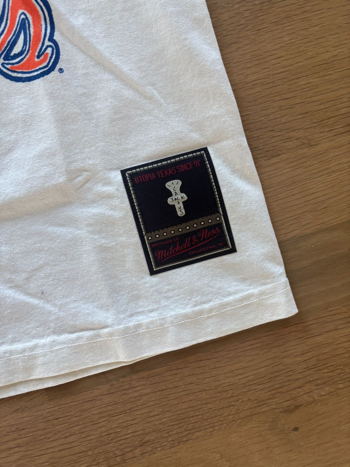 Mitchell & Ness × Travis Scott Travis Scott Michell & Ness Florida Handdrawn Tee Size US S / EU 44-46 / 1 - 5 Thumbnail