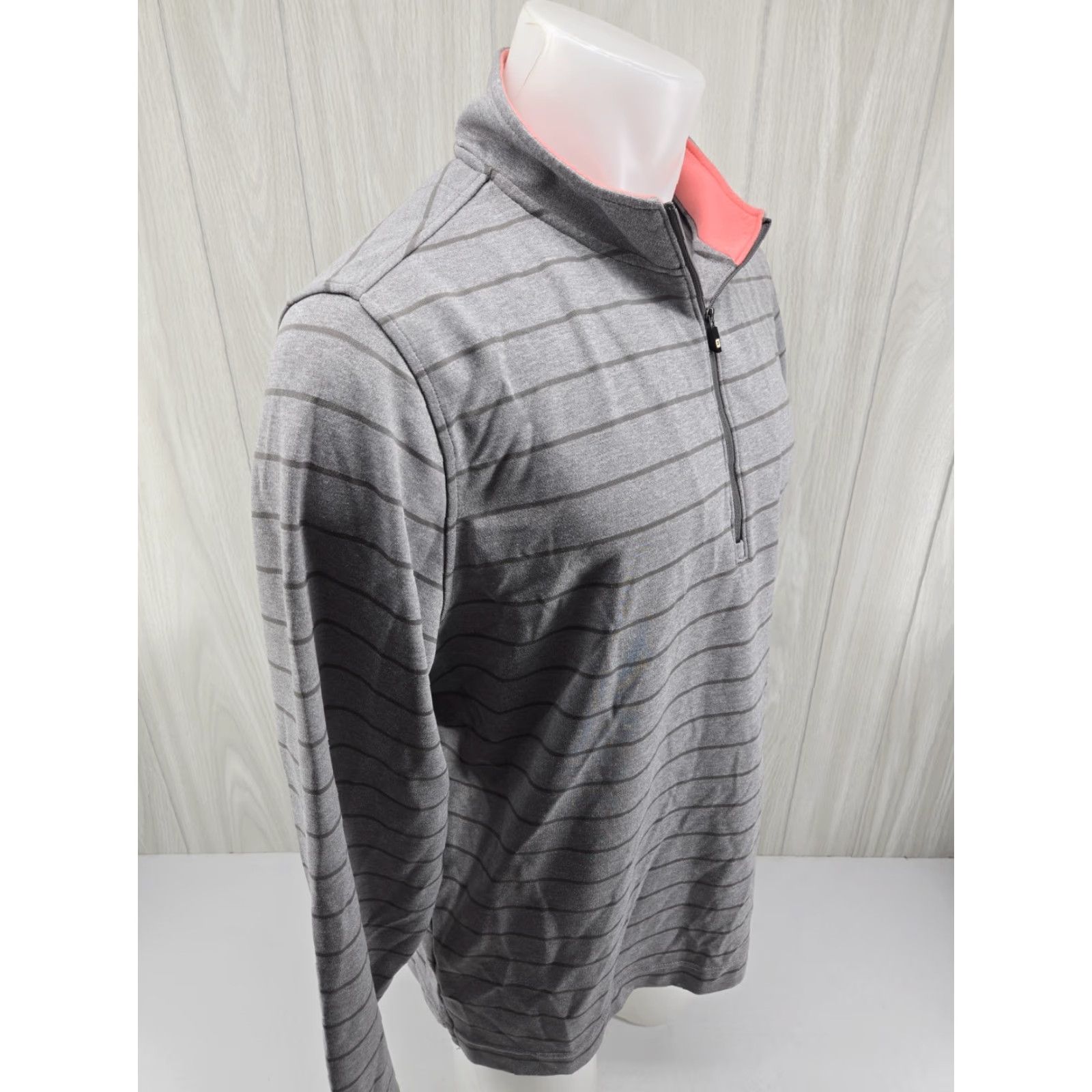 Footjoy FootJoy 1/4 Zip Golf Performance Sweatshirt Mens XL Gray Striped Pink Collar Size US XL / EU 56 / 4 - 7 Thumbnail