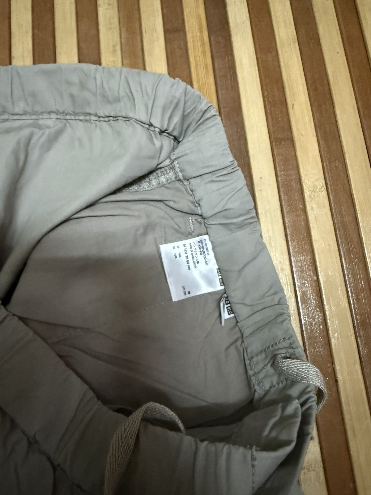 Uniqlo UNIQLO Cargo Pants Streetwear Multipocket W32X31 Size US 32 / EU 48 - 5 Thumbnail