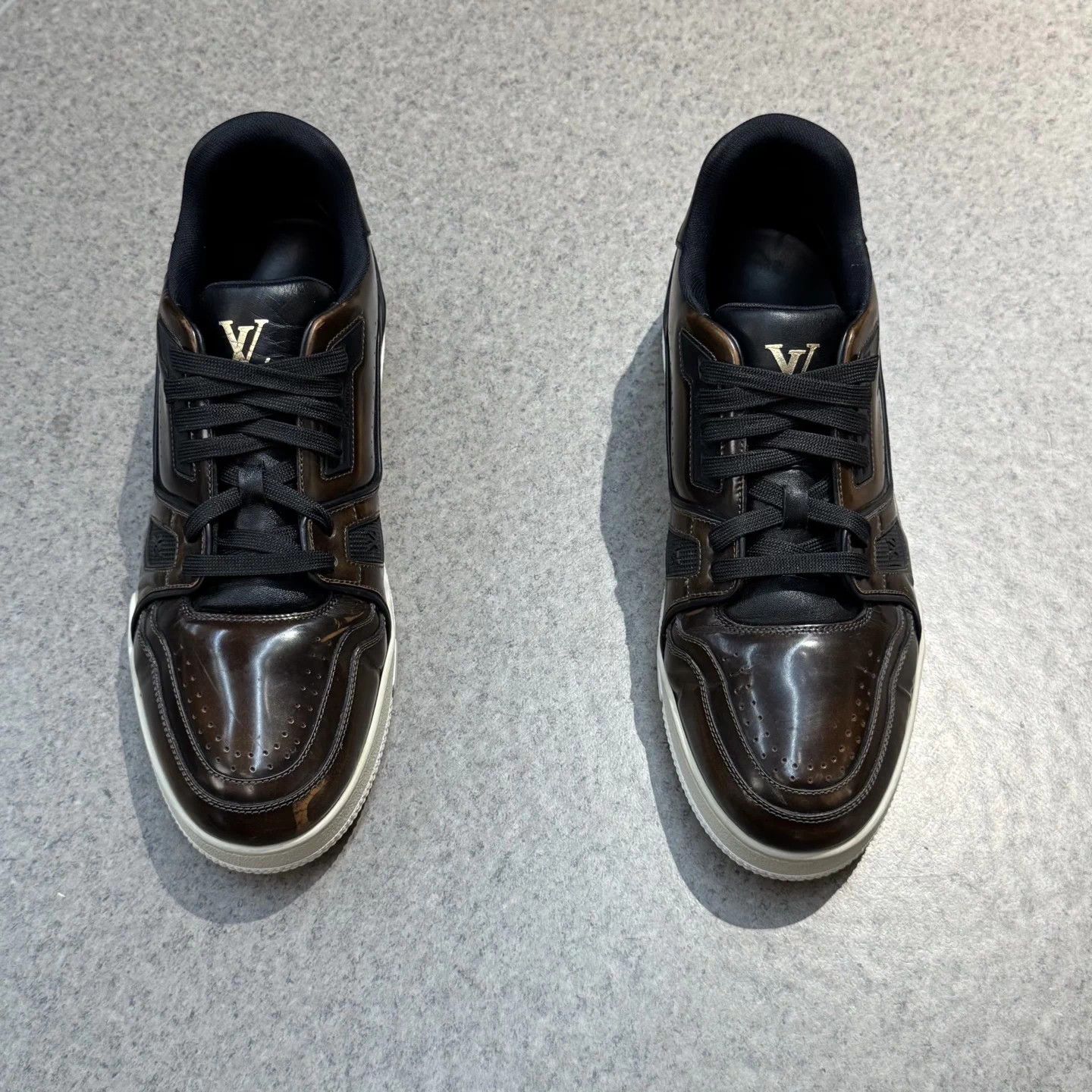 Louis Vuitton LV Trainer 8.5 White/Brown Vintage Mint Condition Size US 8.5 / EU 41-42 - 5 Thumbnail
