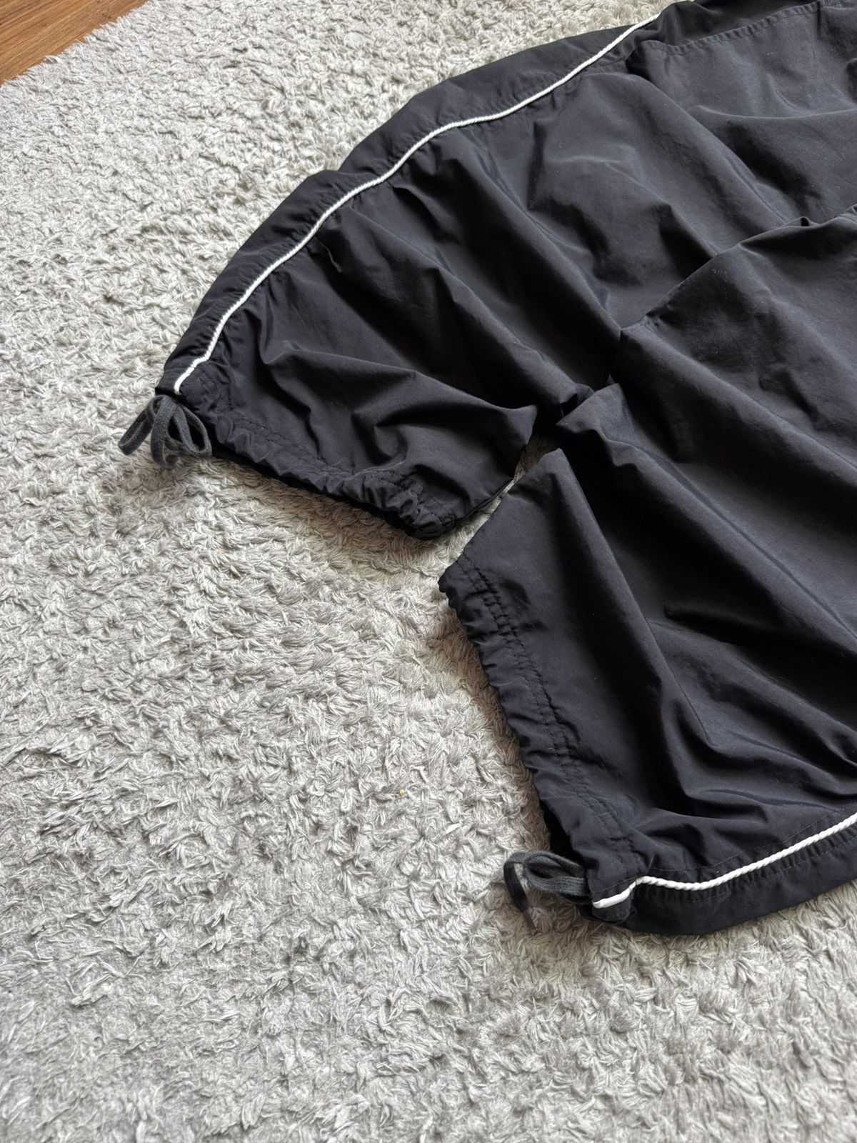 Nike 00s Nike Shorts Vintage Nylon Rare Retro Swoosh Shox Drill Size US 34 / EU 50 - 7 Thumbnail