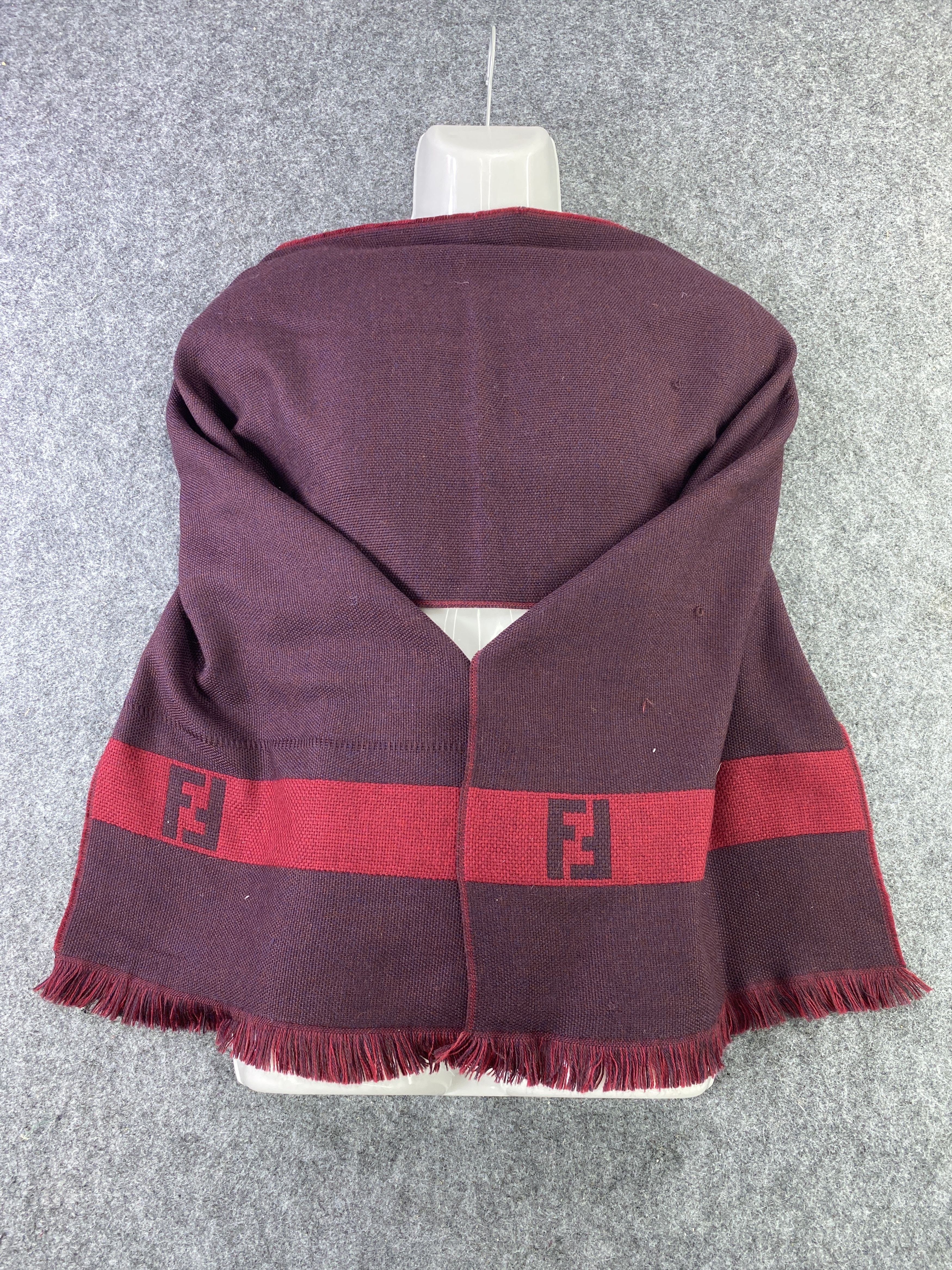 Fendi Fendi Scarf/Muffler/Neckwear-T379 Size ONE SIZE - 2 Thumbnail
