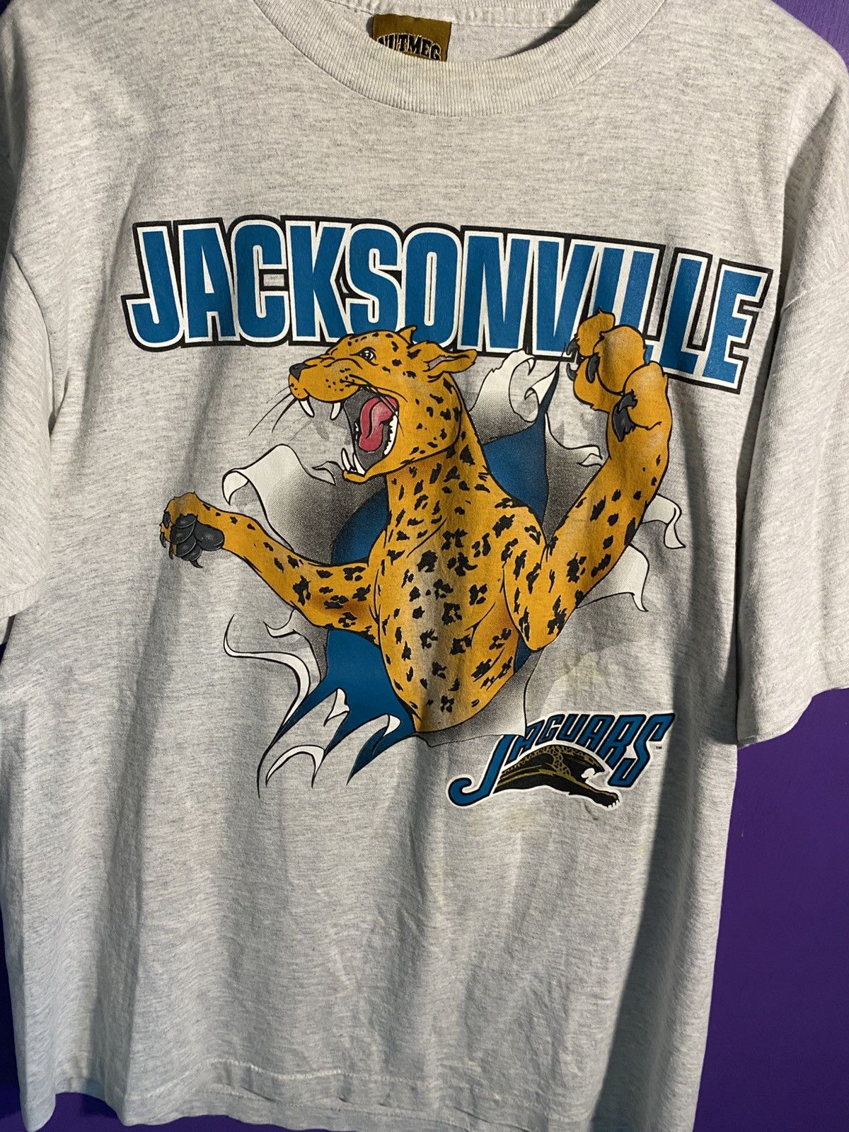 Nutmeg Vintage 90s Nutmeg Jacksonville jaguars breakthrough t-shirt Size US XL / EU 56 / 4 - 3 Thumbnail