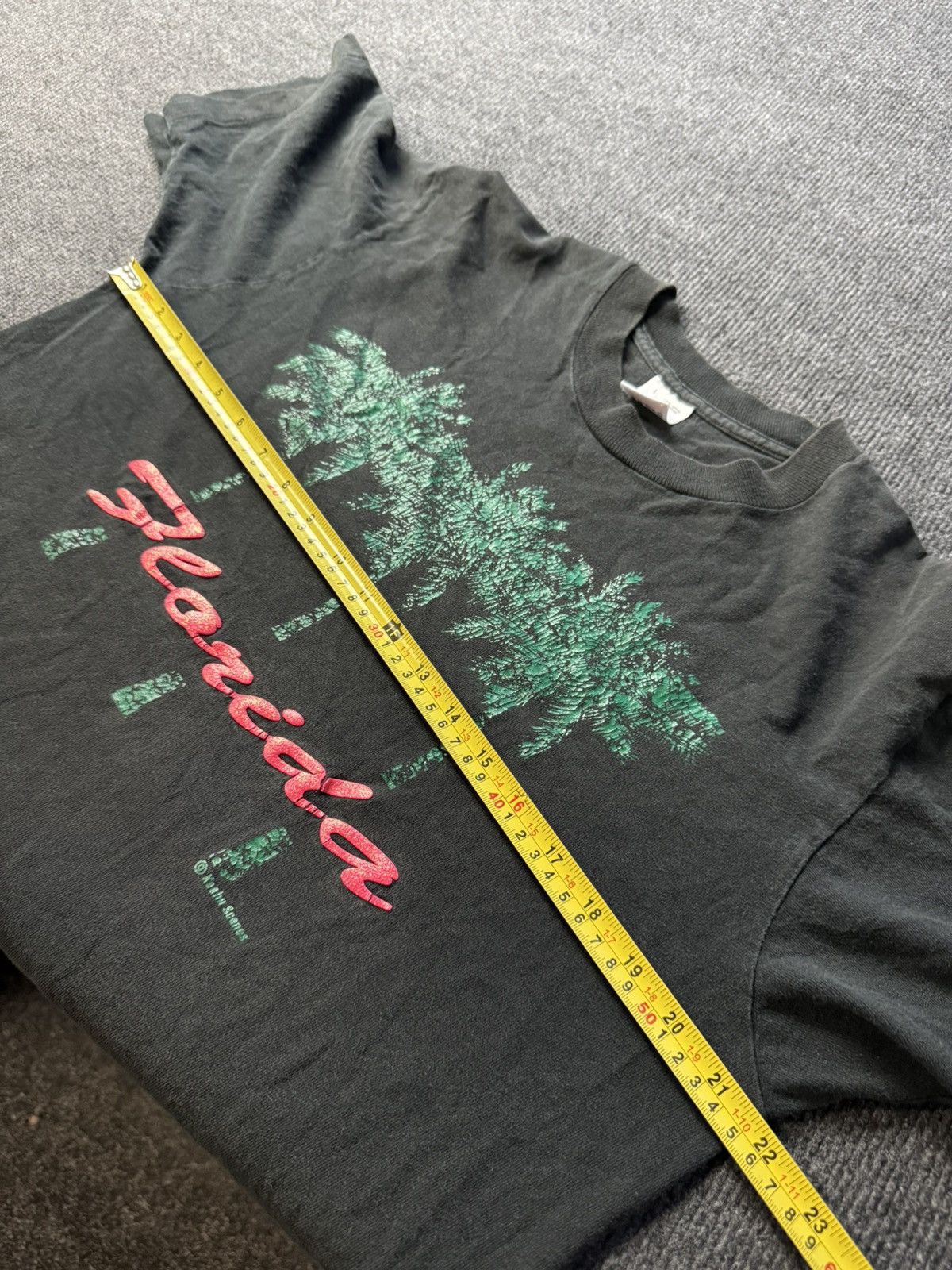 Vintage VNTG 90s Retro Florida Palm Trees USA Distressed Faded Tee Size US L / EU 52-54 / 3 - 20 Thumbnail