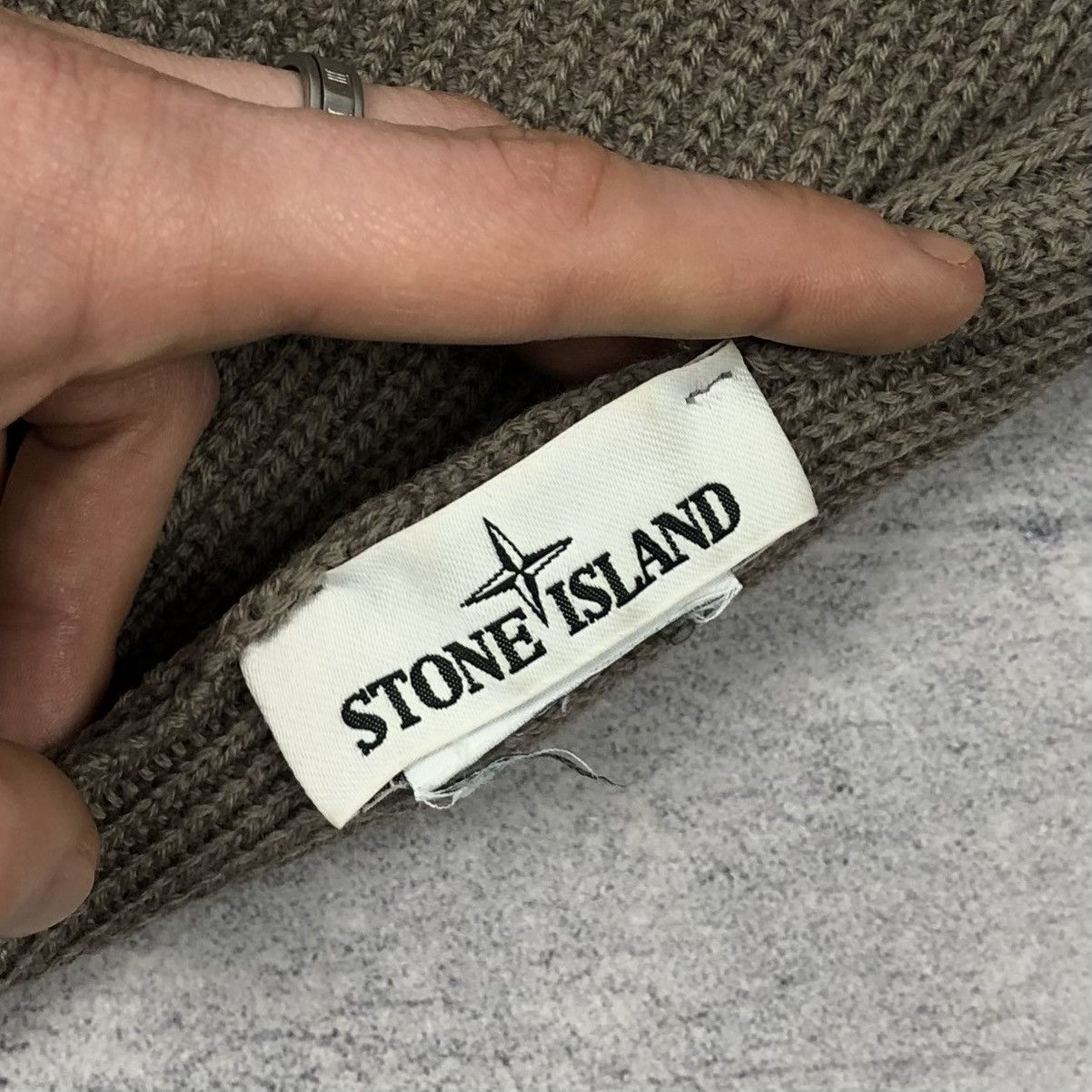 Stone Island Stone Island Cross Logo Khaki Beige Beanie Men’s Hat casual Size ONE SIZE - 6 Thumbnail