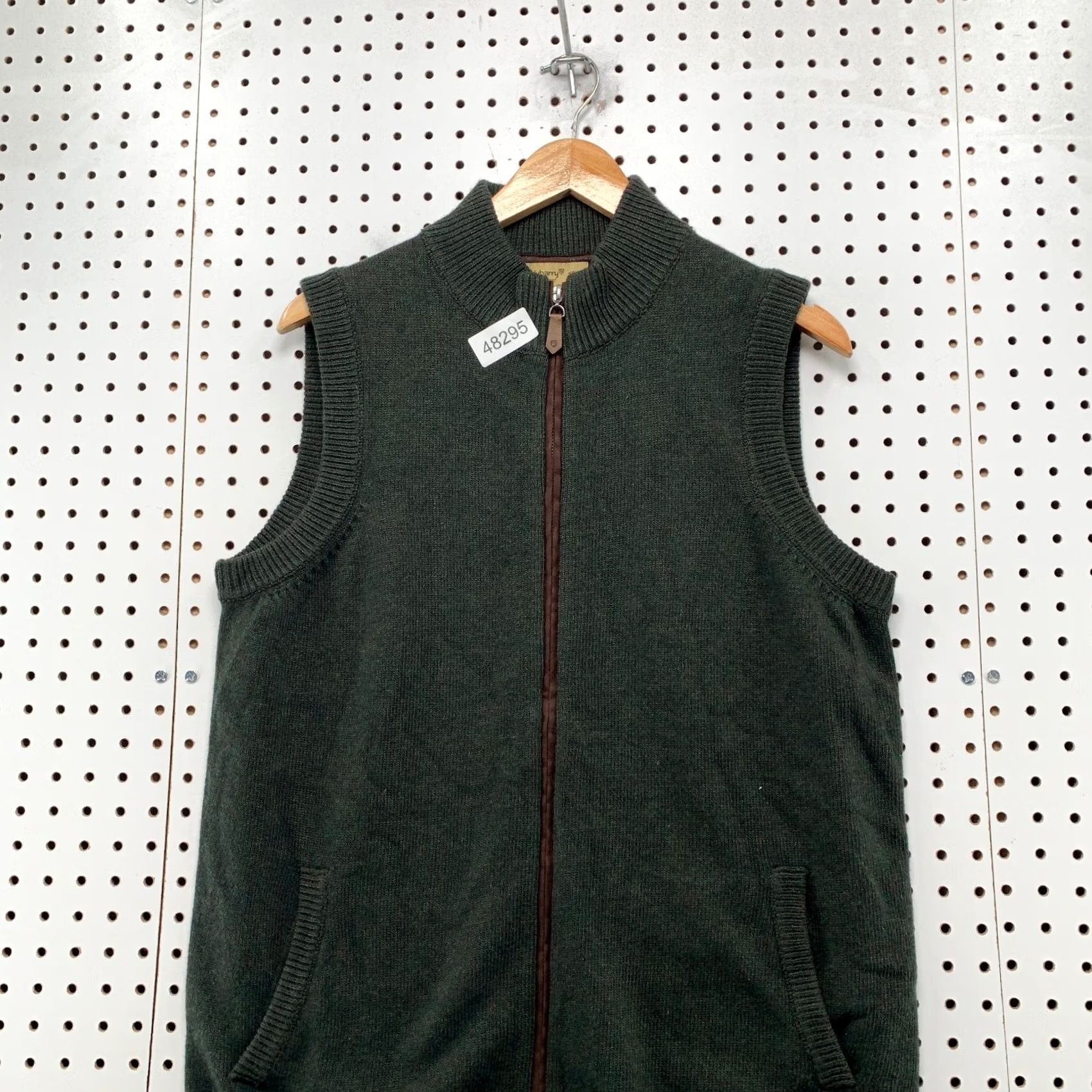 Vintage Dubarry Wool Sweater Vest Mens XL Green Sleeveless Mock Neck Preppy Business Shirt/Top Vest Size US XL / EU 56 / 4 - 4 Thumbnail